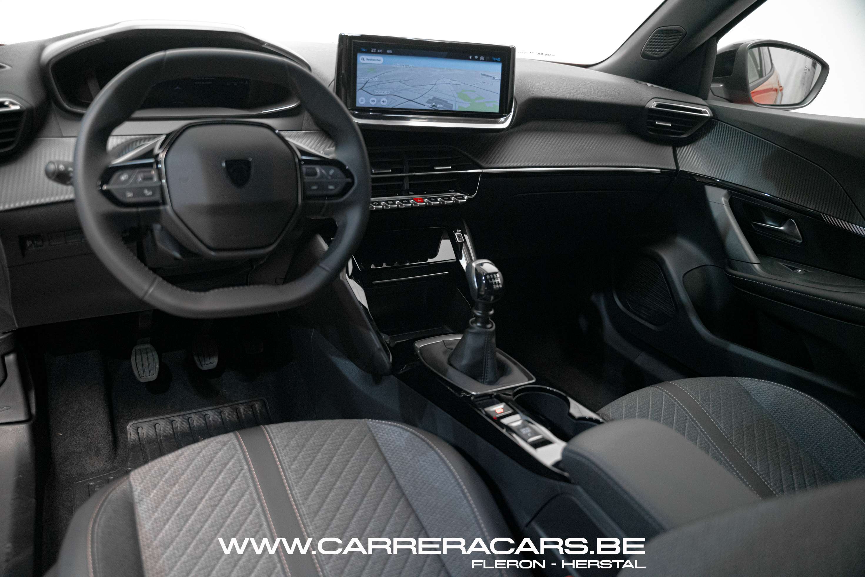 Peugeot 2008 12i Allure*|NEW*CAMERA 360*NAVI*CRUISE*LANE*LED*|