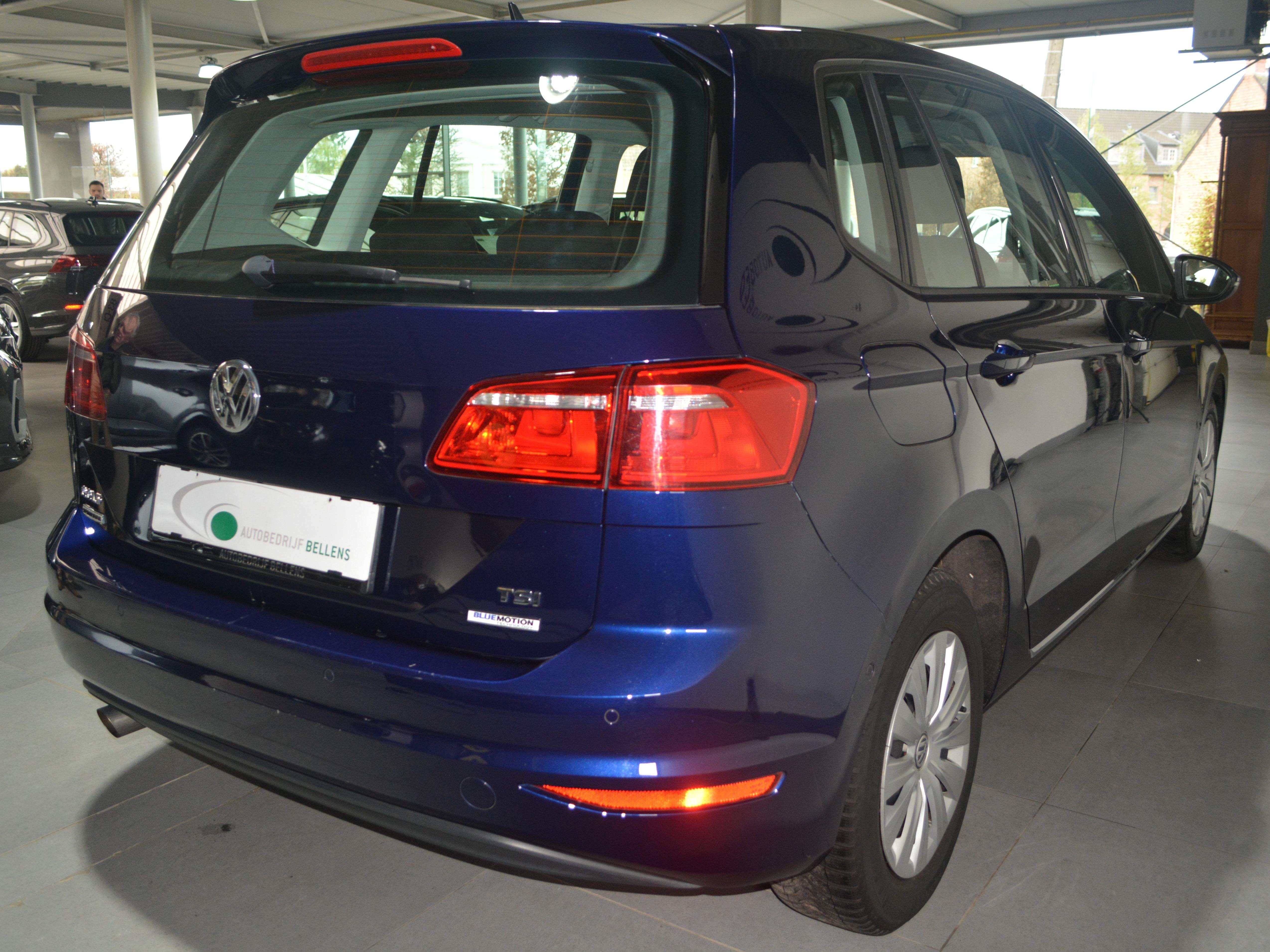 Volkswagen Golf Sportsvan Golf Sportsvan 1.2 TSI Sound DSG / NAVI / APPLE CAR-PLAY