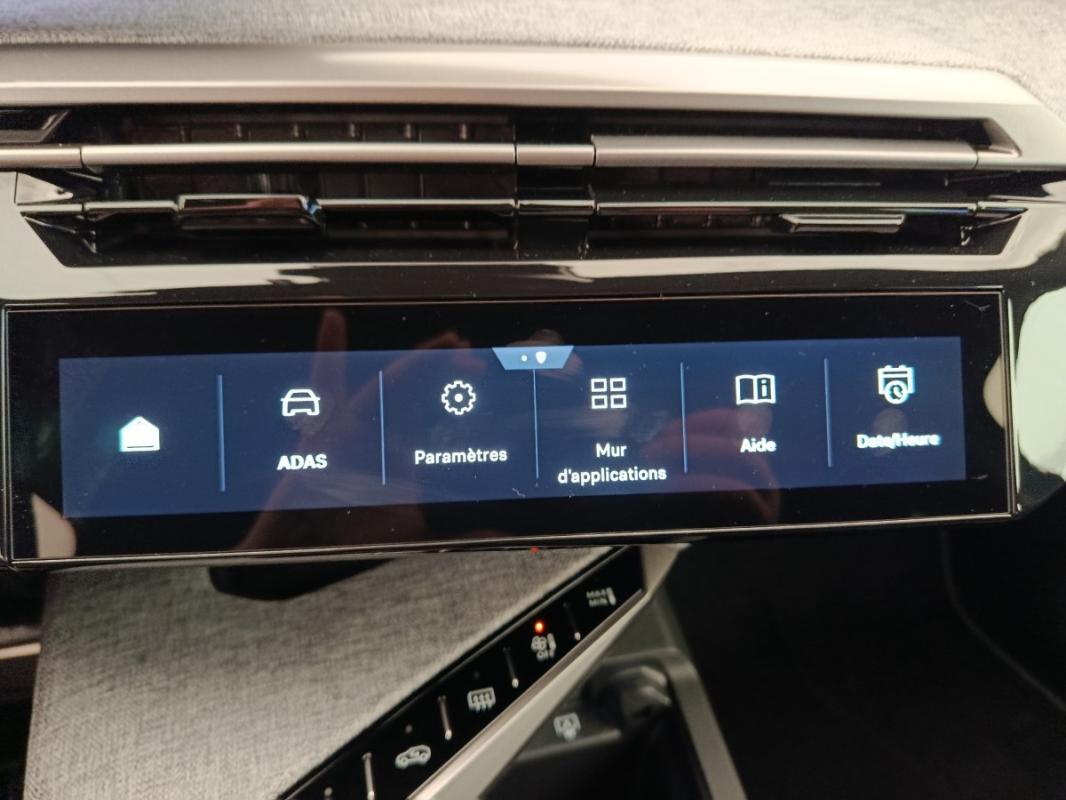 Peugeot 3008 III 1.2 HYBRID 136 E-DCS6 GT