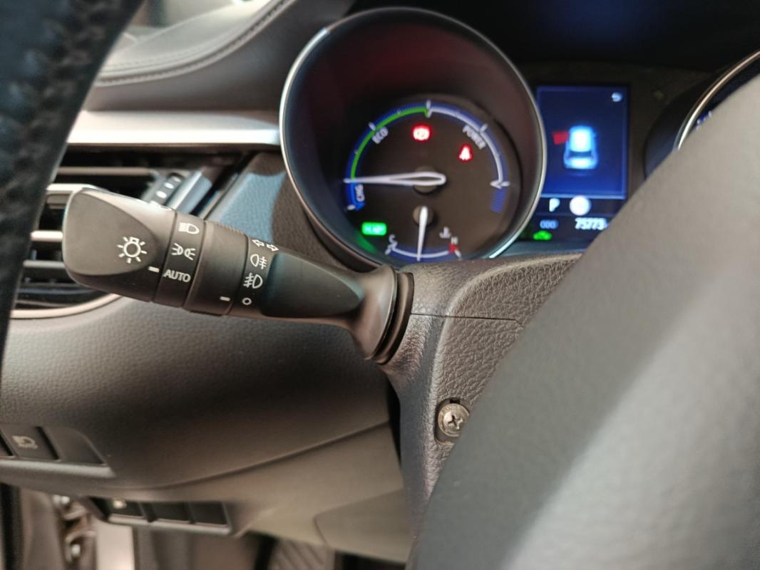 Toyota C-hr 2.0 Hybride 184 Dynamic Business Beyond