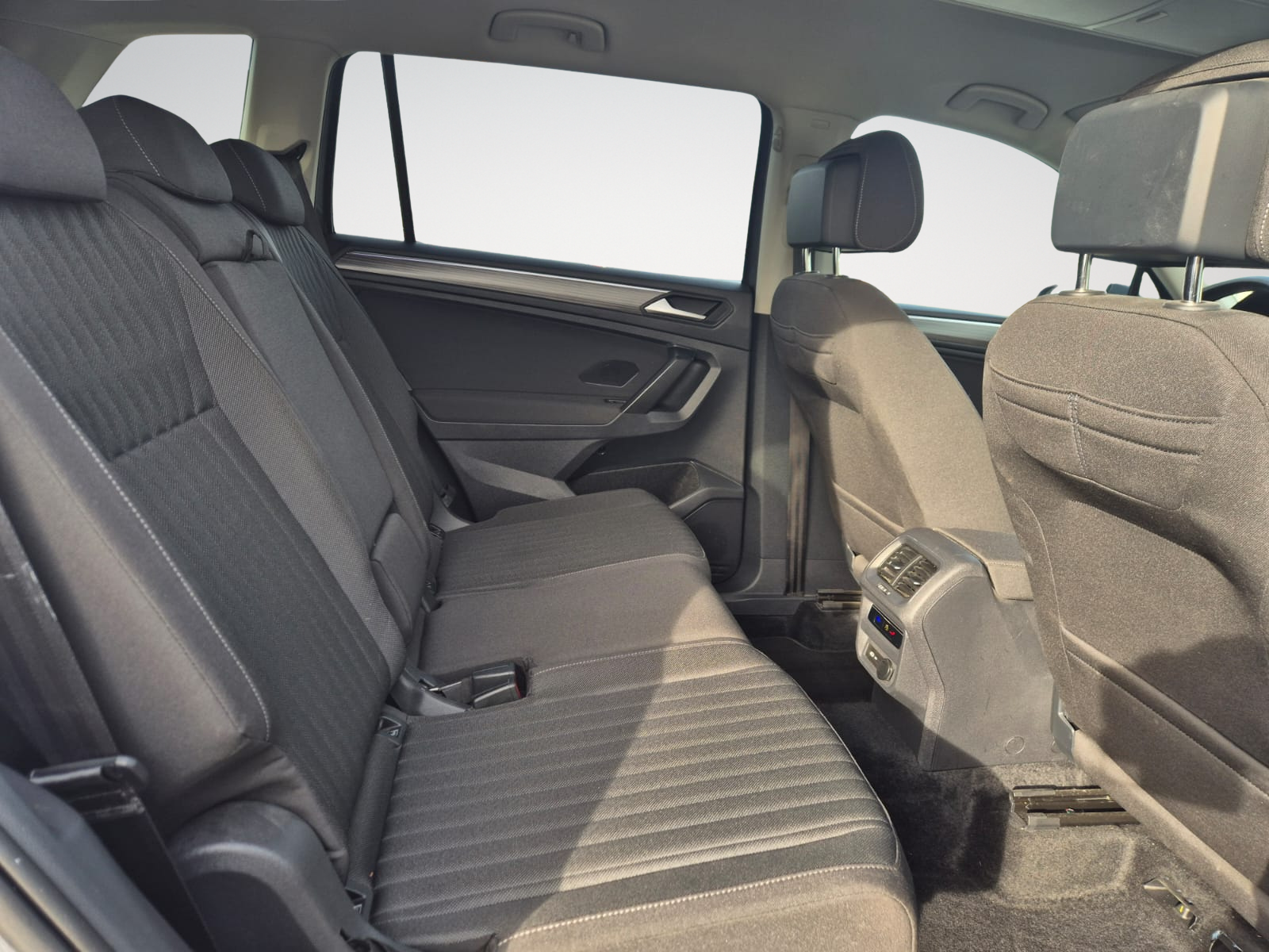 Volkswagen Tiguan Allspace 1.5 TSI Elegance / 7pl. / DSG / Carplay / Camera / Garantie 12 Mois