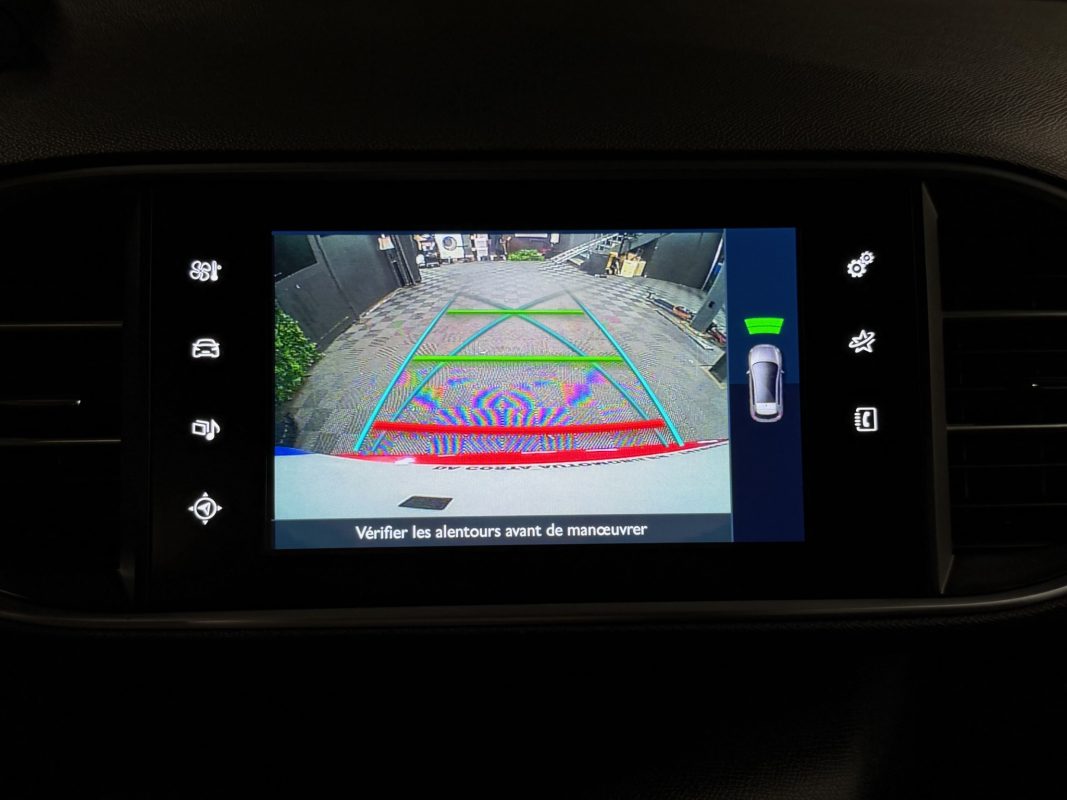Peugeot 308 II ALLURE 1.2 130 Cv ECRAN GPS TACTILE CAMERA RECUL BVM6 CRIT AIR 1 - GARANTIE AN