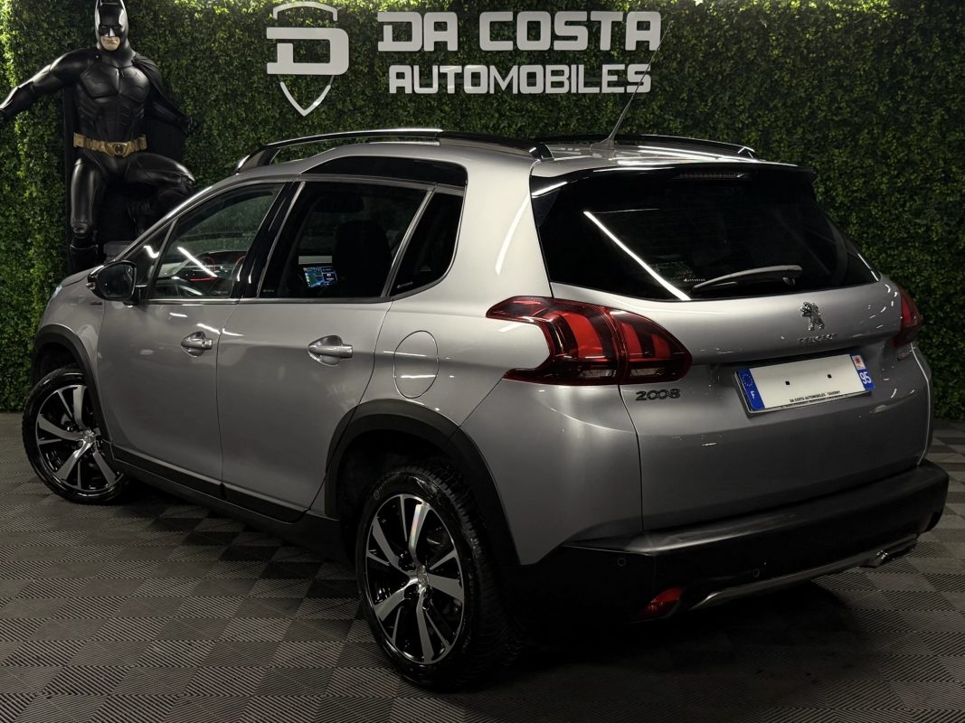 Peugeot 2008 PHASE 2 GT LINE 1.2 110 Cv 1ERE MAIN / GPS APPLE CARPLAY & ANDROID - GARANTIE 1 AN