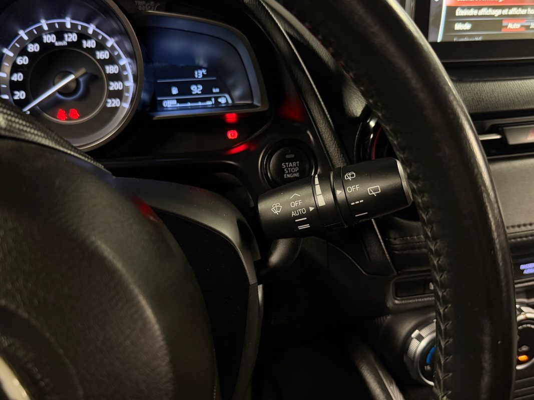 Mazda Cx-3 DYNAMIQUE 2.0 i SKYACTIV-G 121 Cv 4x2 / 1ERE MAIN ORIGINE FRANCE - GARANTIE 1 AN