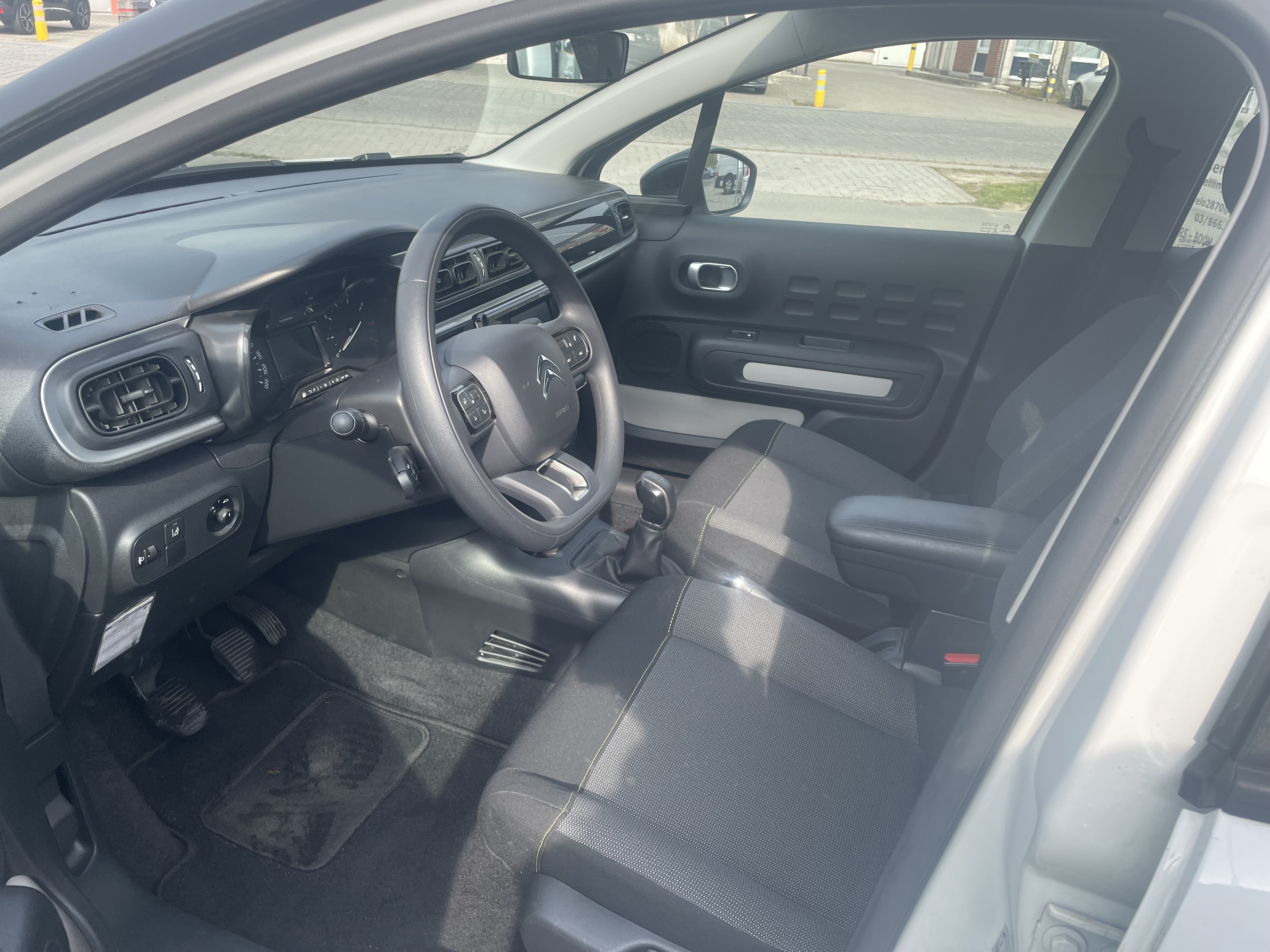 Citroen C3 III 1.2 PURETECH 82 FEEL