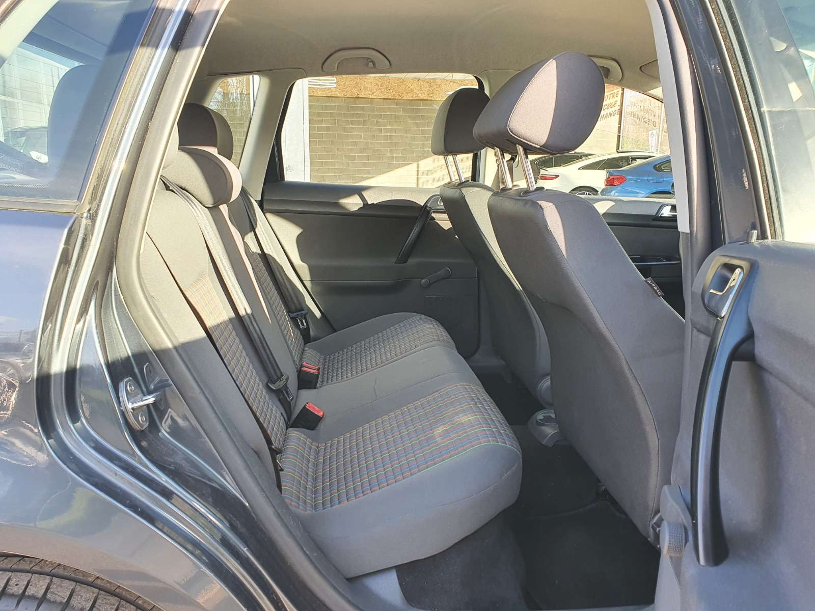 Volkswagen Polo 🟢1.2 ESSENCE 60CV - 5 PORTES - CLIM - BLUETOOTH