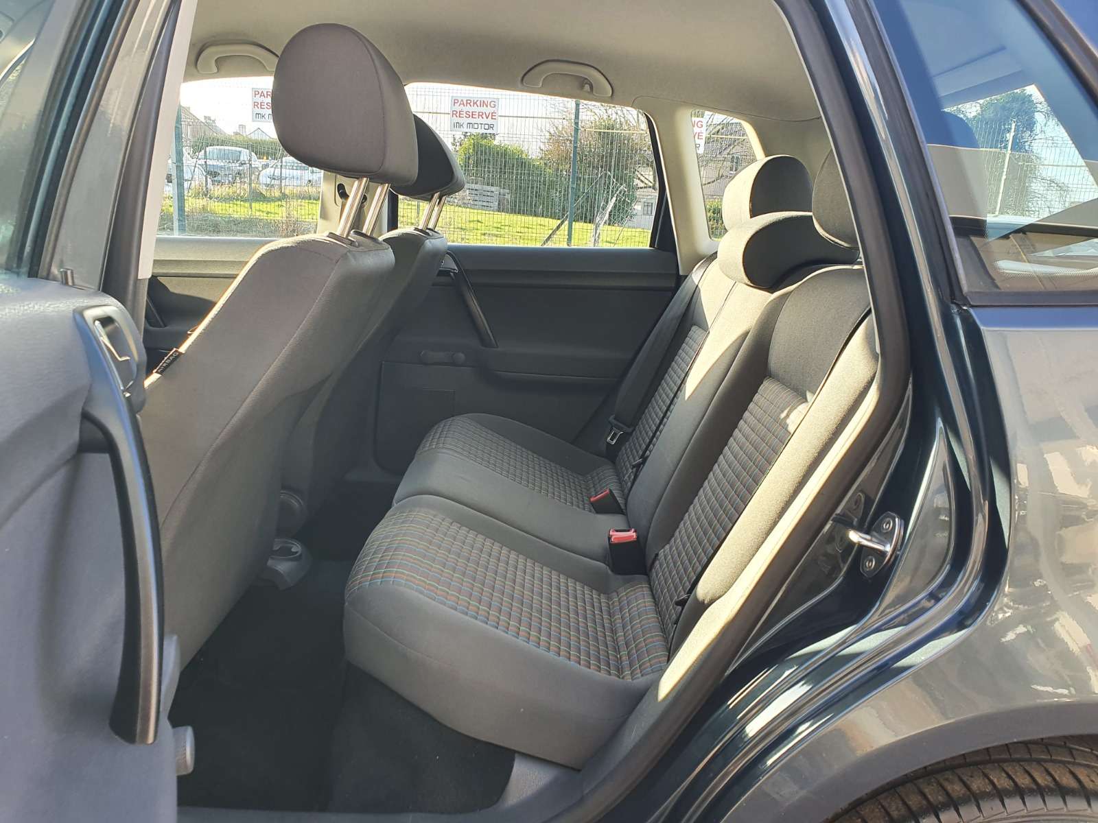 Volkswagen Polo 🟢1.2 ESSENCE 60CV - 5 PORTES - CLIM - BLUETOOTH