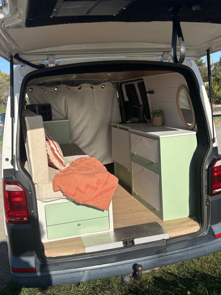 Volkswagen Transporter VI 2.0 TDI 102 L1