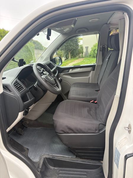 Volkswagen Transporter VI 2.0 TDI 102 L1