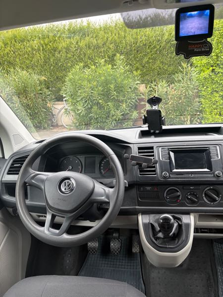 Volkswagen Transporter VI 2.0 TDI 102 L1