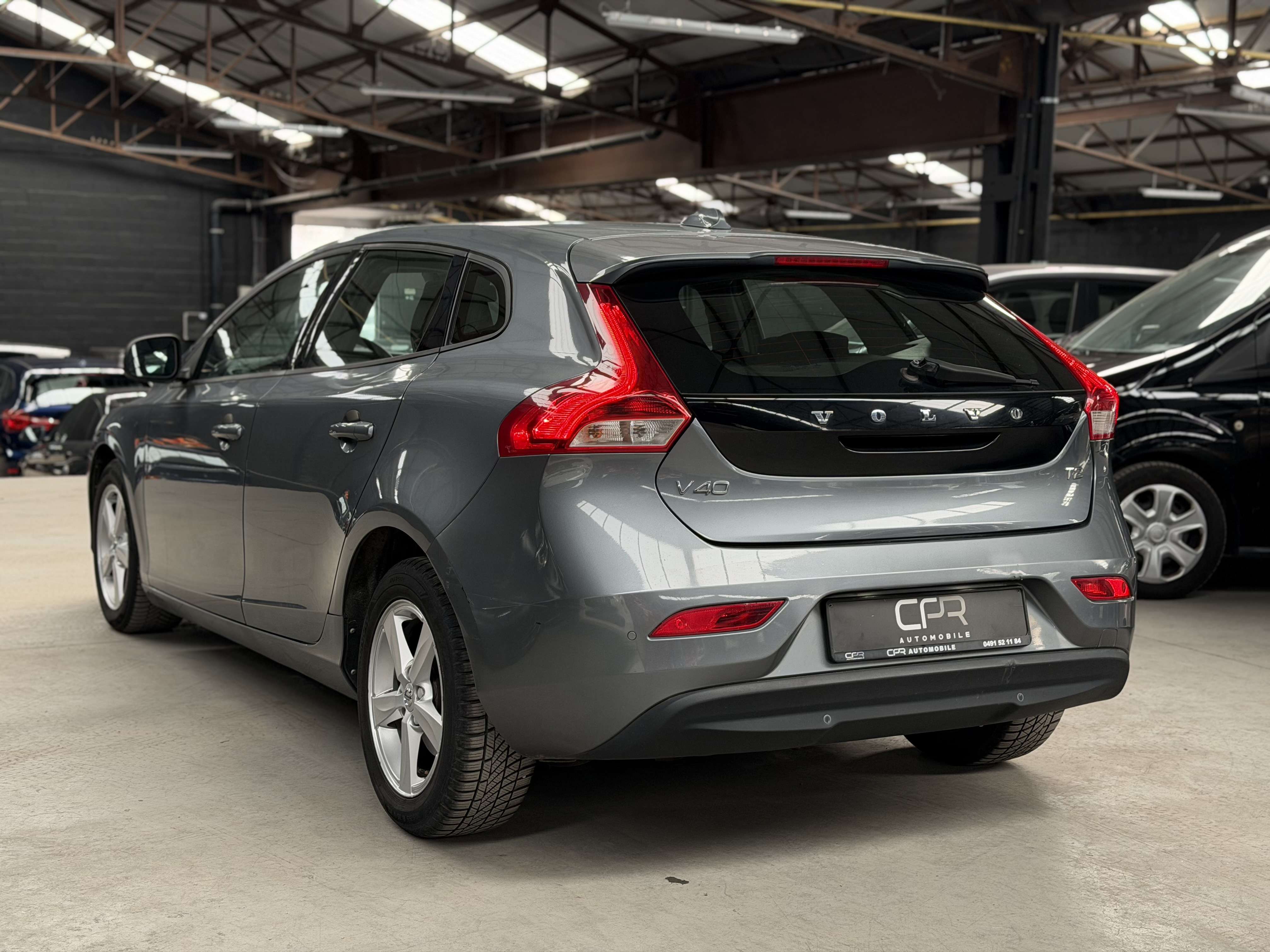 Volvo V40 2.0i * GPS * RADAR AR * CRUISE * CLIM * JANTE