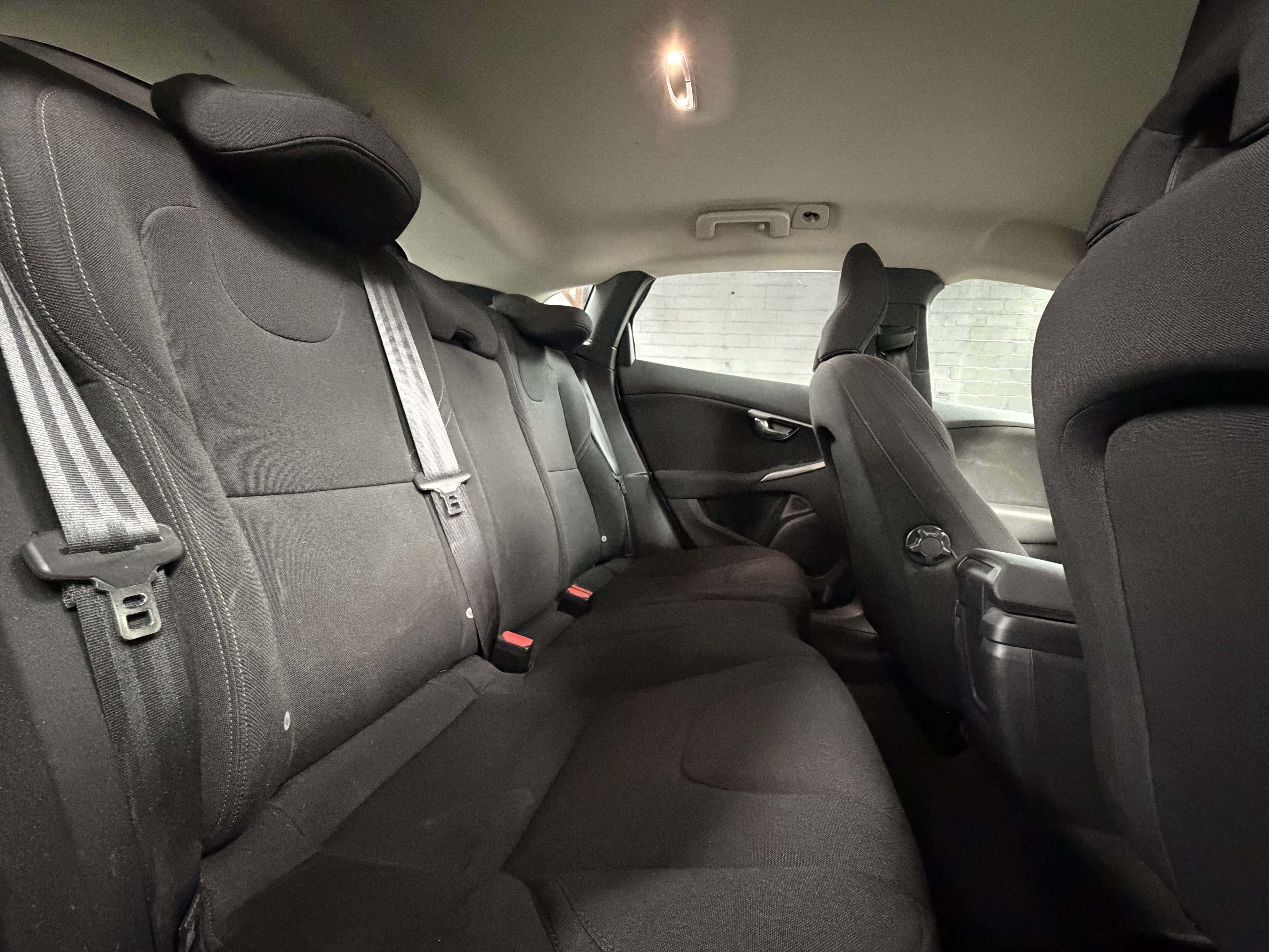 Volvo V40 2.0i * GPS * RADAR AR * CRUISE * CLIM * JANTE