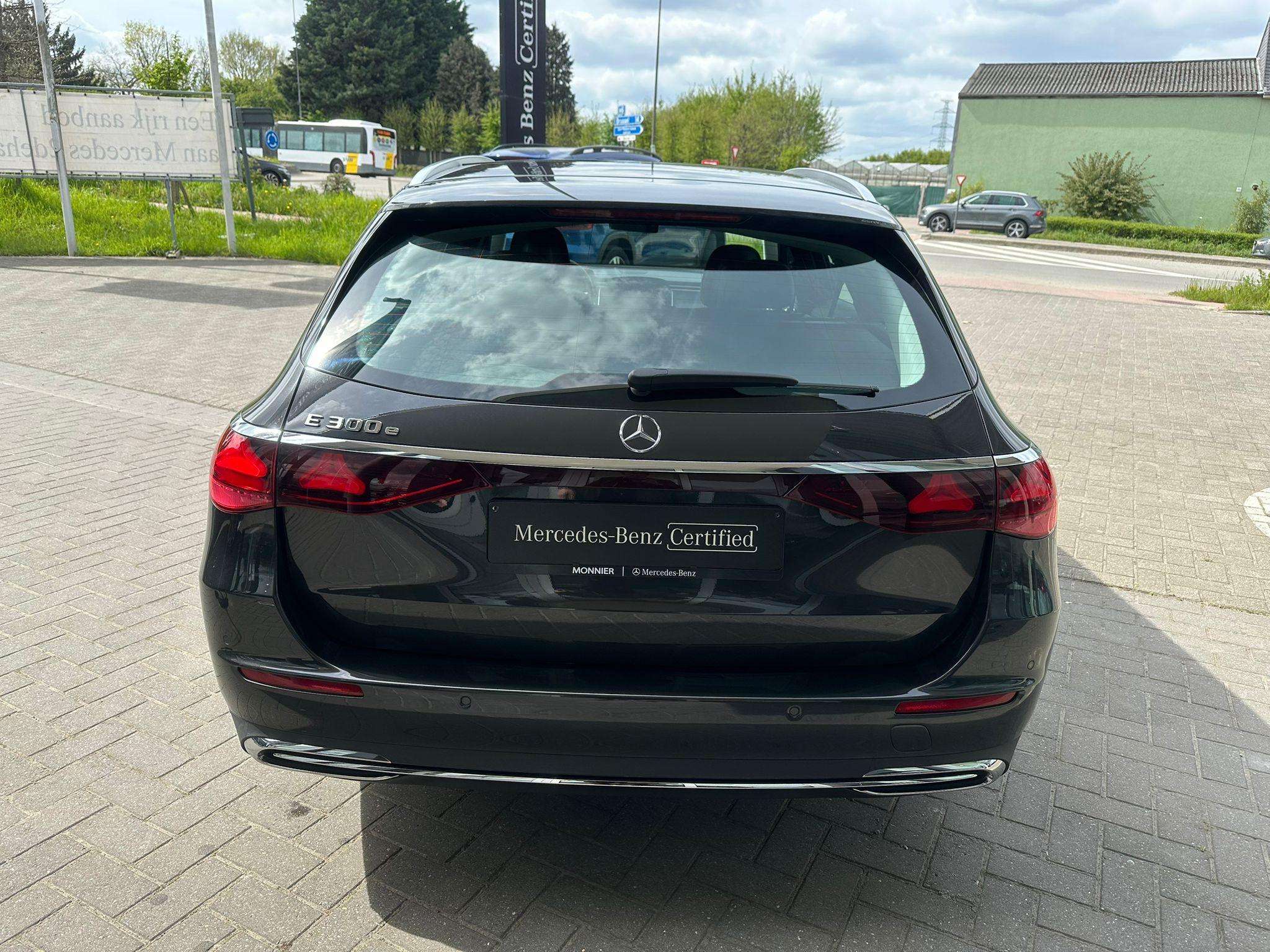 Mercedes-Benz E 300 Estate E e Luxury Line