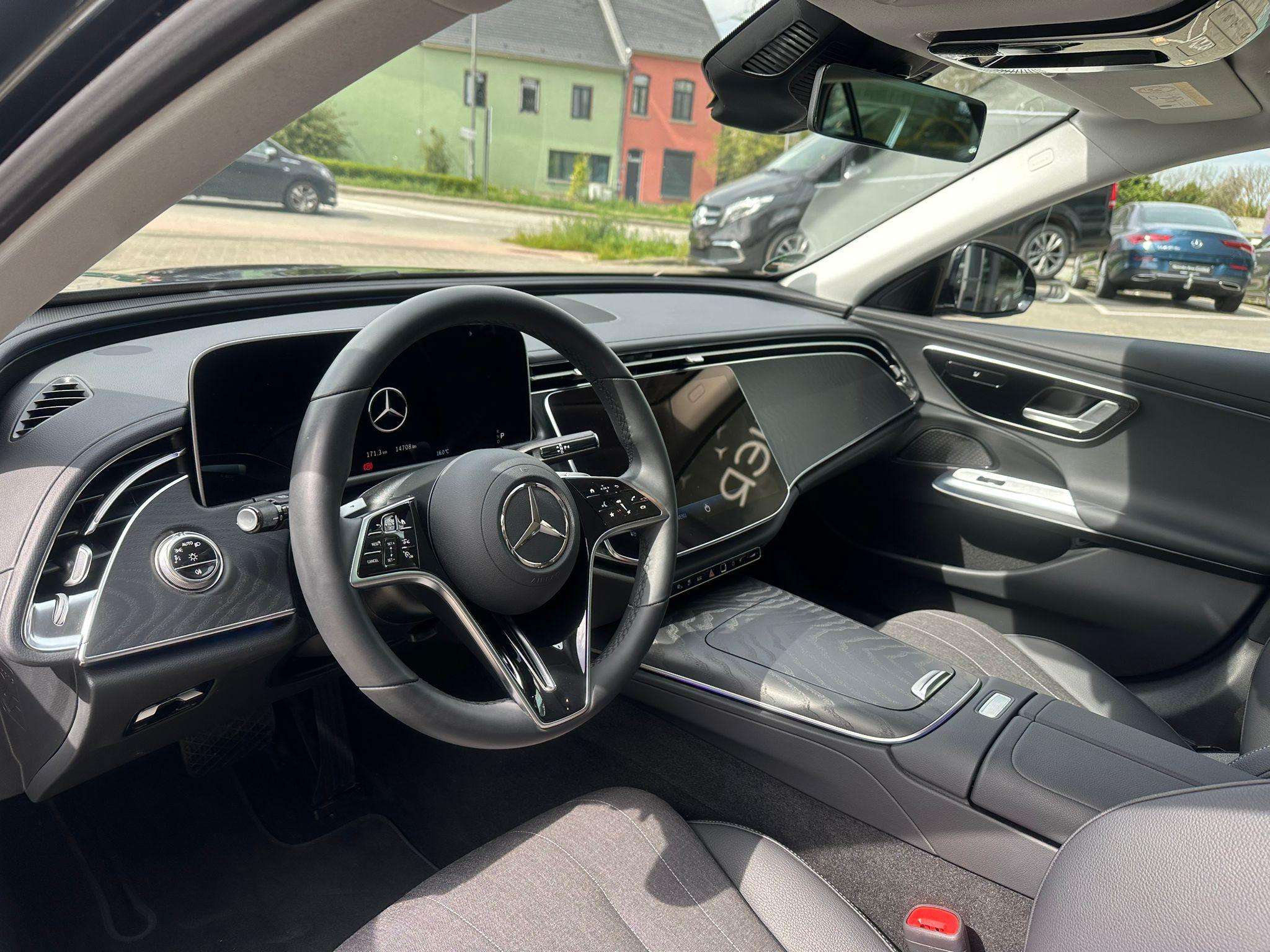 Mercedes-Benz E 300 Estate E e Luxury Line