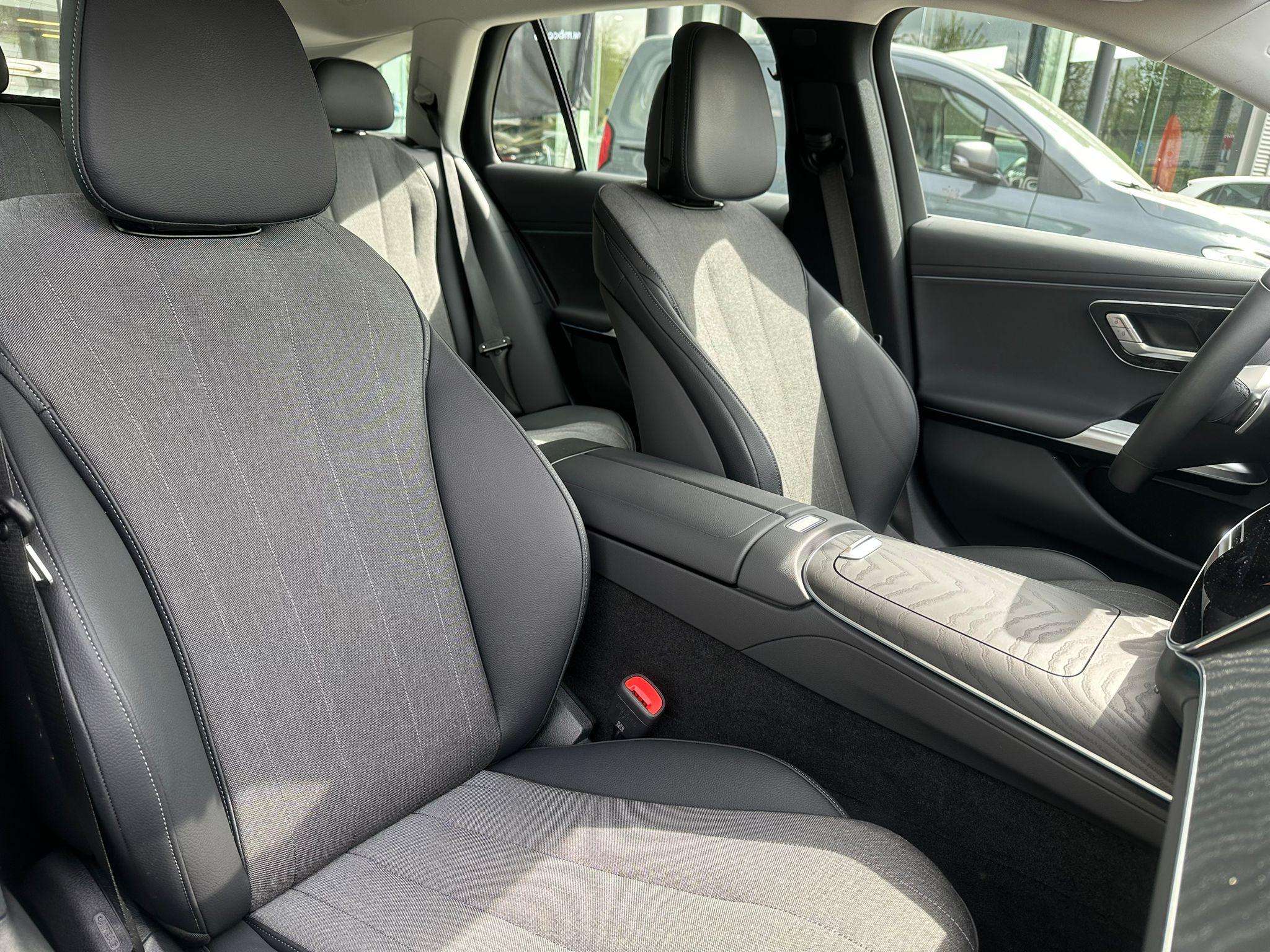 Mercedes-Benz E 300 Estate E e Luxury Line