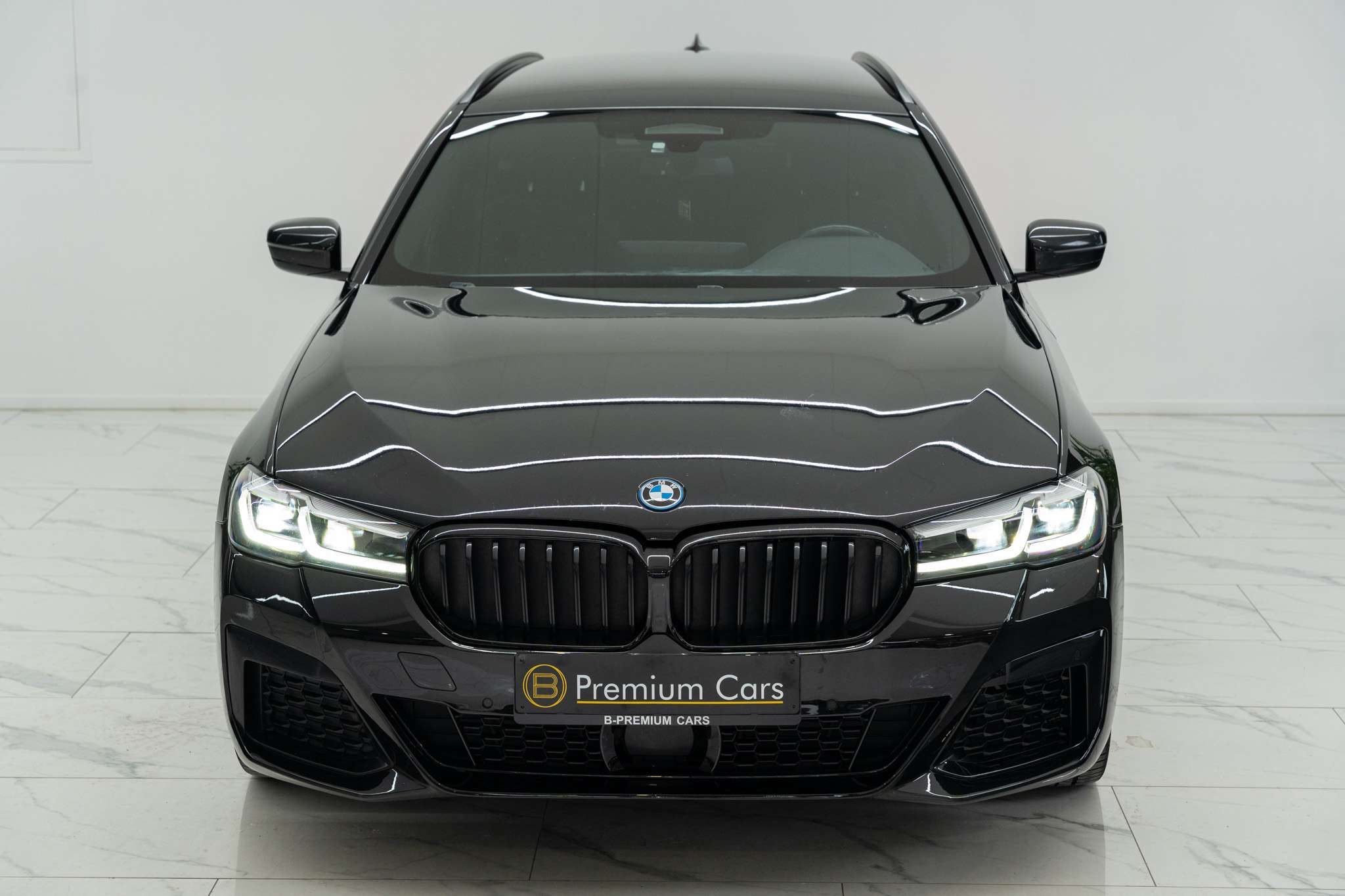 BMW 530 e xDrive touring M-pack! Full, Sfeer, ACC, Trekhaak!