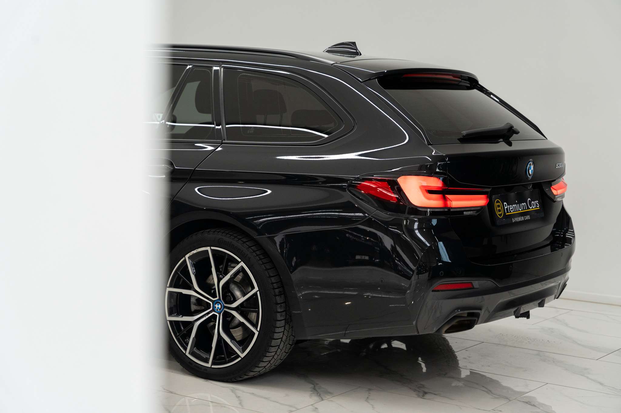BMW 530 e xDrive touring M-pack! Full, Sfeer, ACC, Trekhaak!