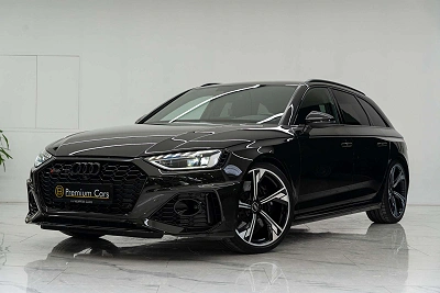Audi RS4 Avant Quattro Exclusive! Dark Olive Green! Lichte vracht! Massage!