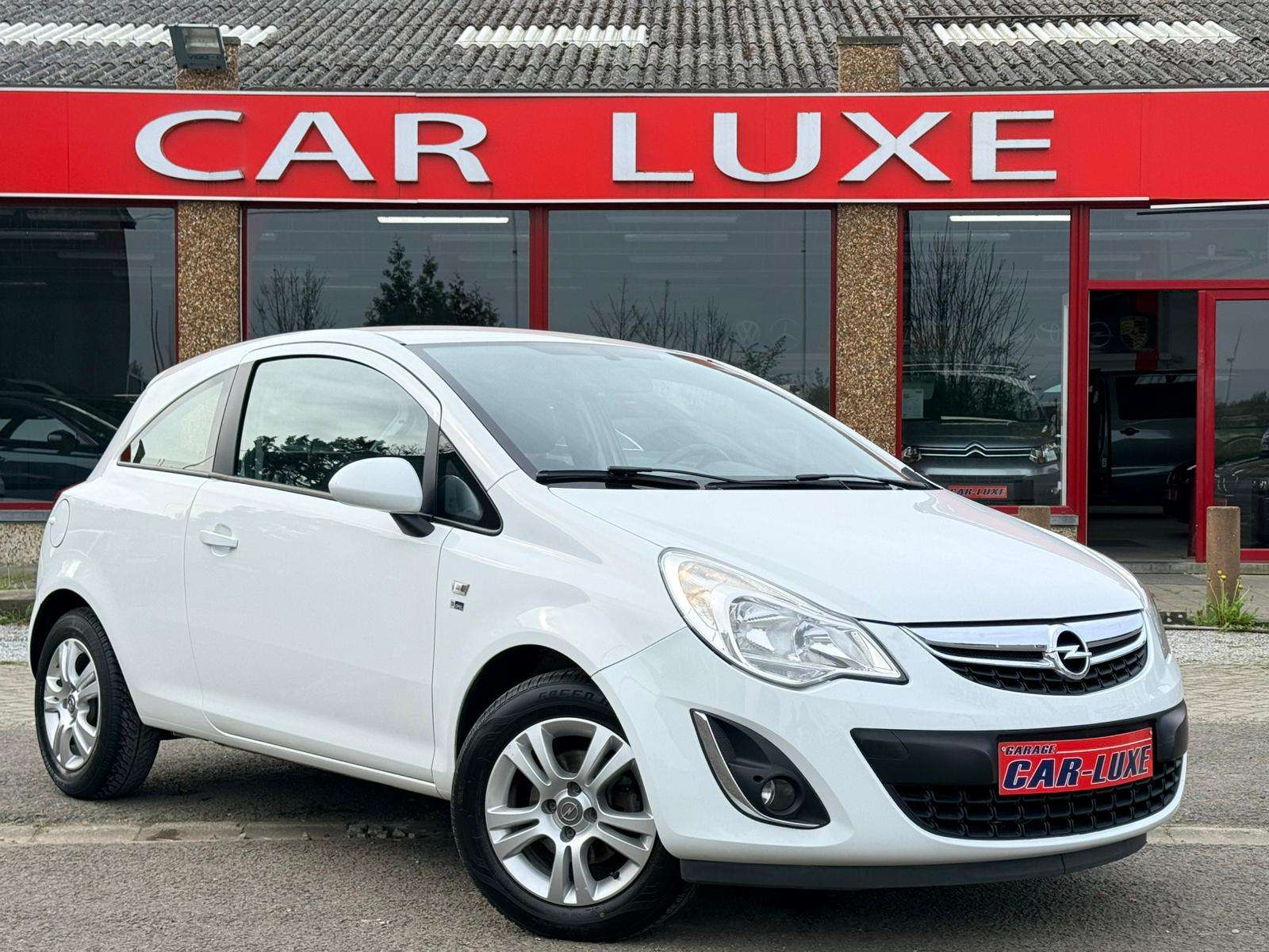 Opel Corsa 1.2I 85CV  CLIM JANTES ESSENCE
