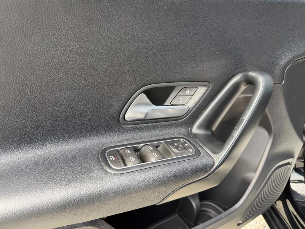 Mercedes-Benz Classe A 2.0 200 D 150 BUSINESS LINE 8G-DCT / 1er MAIN TVA RECUPERABLE PRIX TTC/TVA