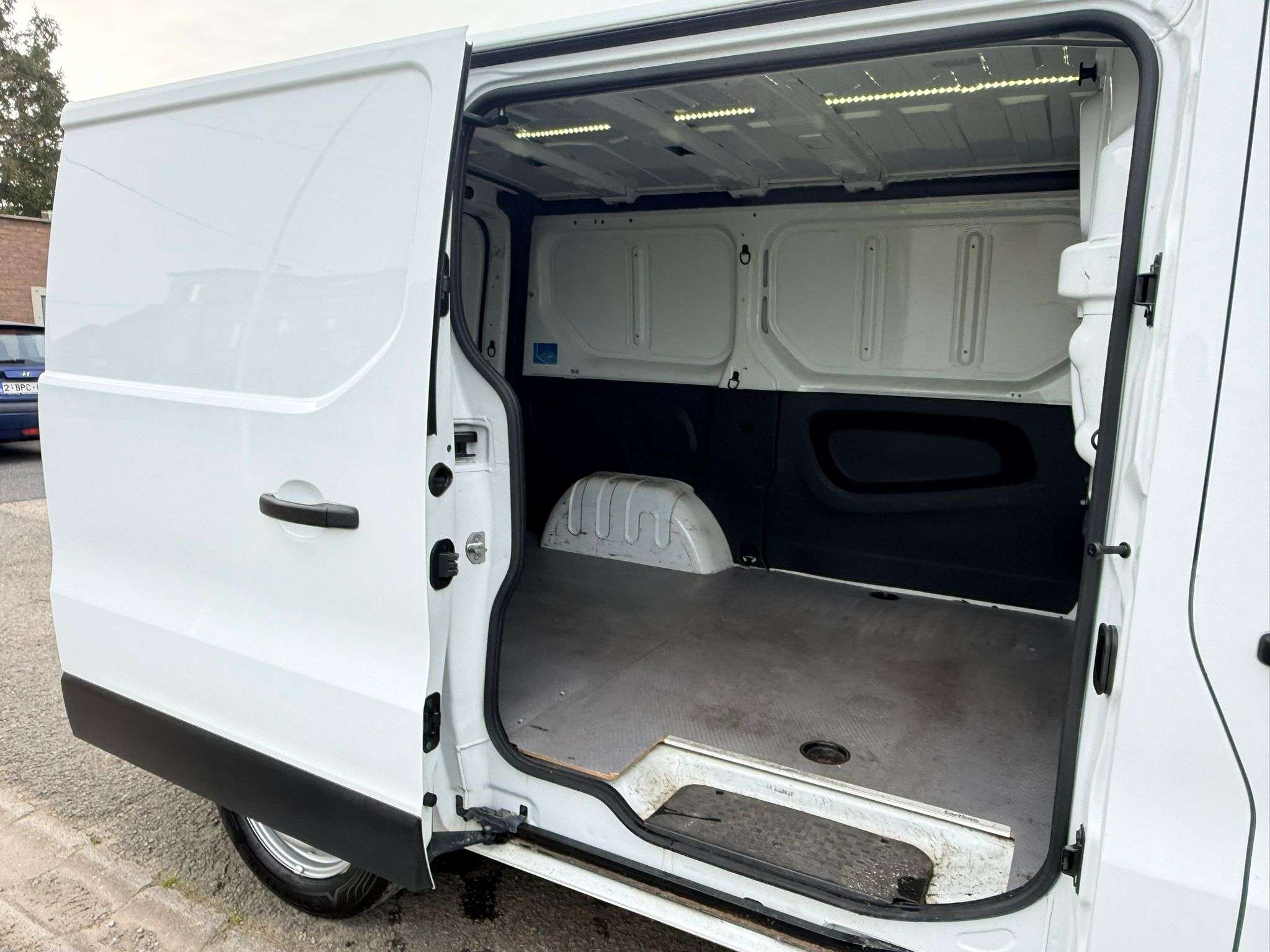 Renault Trafic 1.6 DCI  L1 H1  UTILITAIRE 3 PLACES