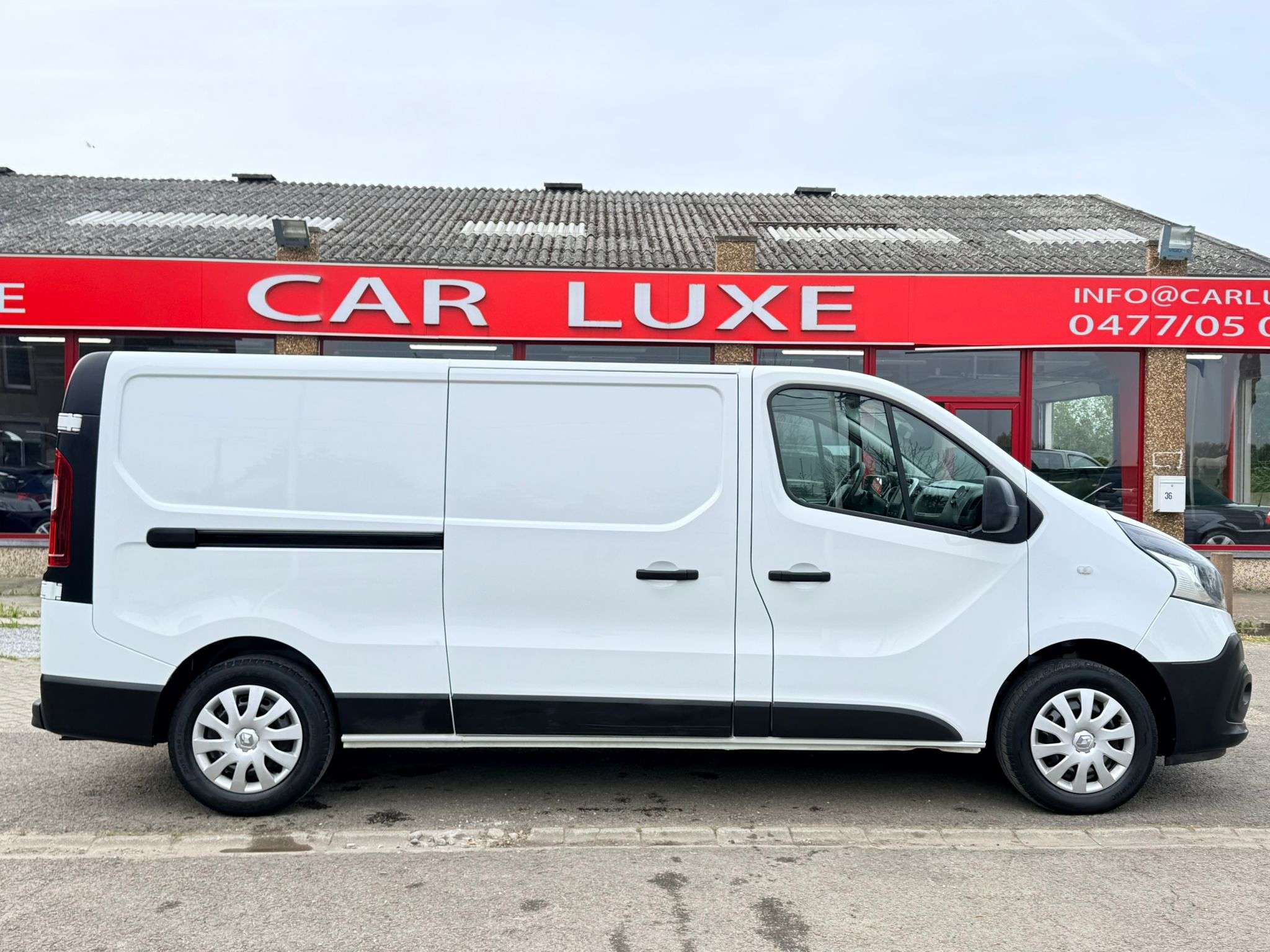 Renault Trafic 1.6 DCI  L2 H1  CAM GPS UTILITAIRE 3 PLACES TVA DEDUC