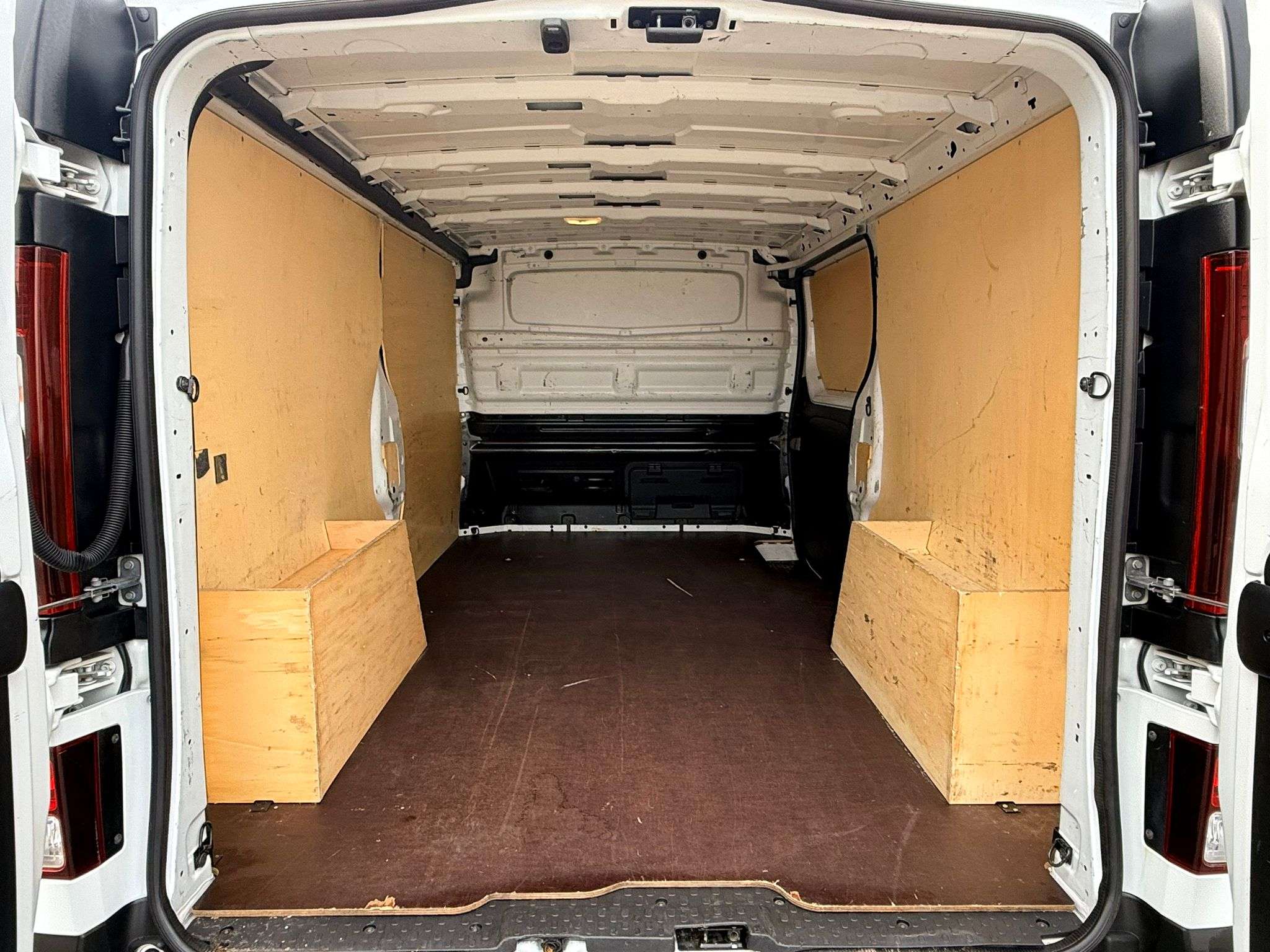 Renault Trafic 1.6 DCI  L2 H1  CAM GPS UTILITAIRE 3 PLACES TVA DEDUC