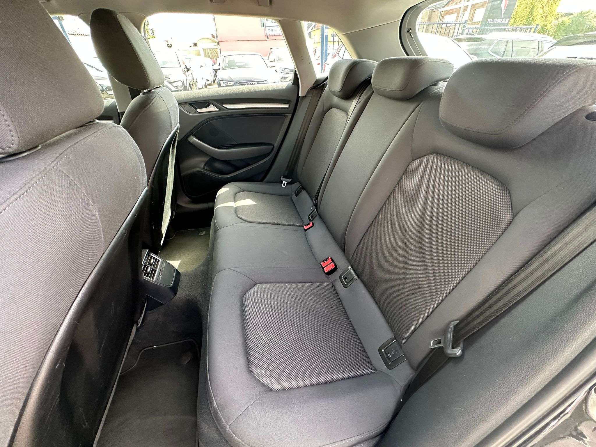 Audi A3 Sportback 30 TFSI /NAVI/AIRCO/AUTO/RADAR AV AR/GARANTIE 12 MOIS