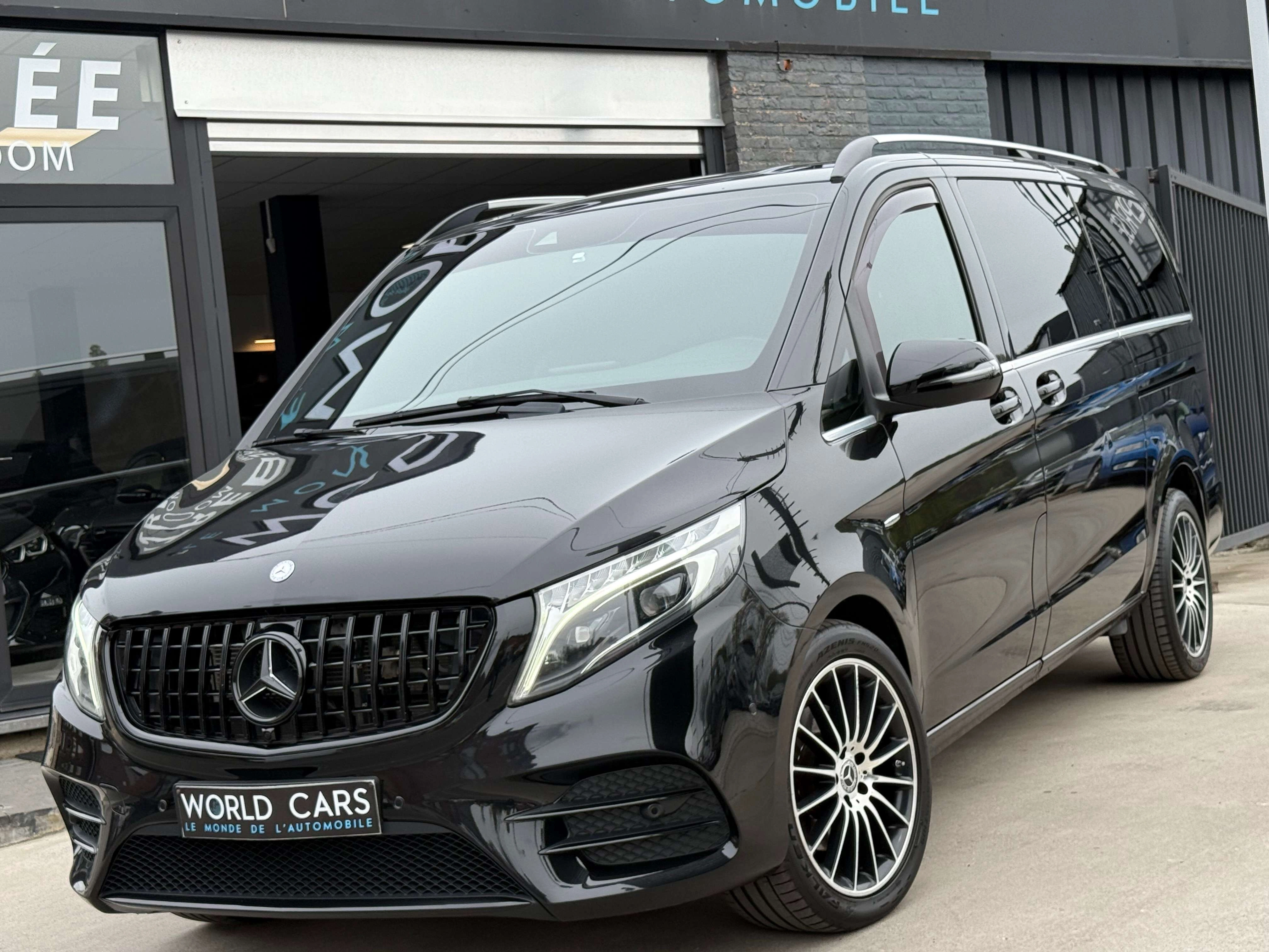 Mercedes-Benz V 250 d AVANTGARDE PACK AMG - TVAC*BTWIN - NAVIGATION - CAMERA - LINE ASS. - XENON - DRIVE SELECT - SIDE ASSIST. - FULL OPTION
