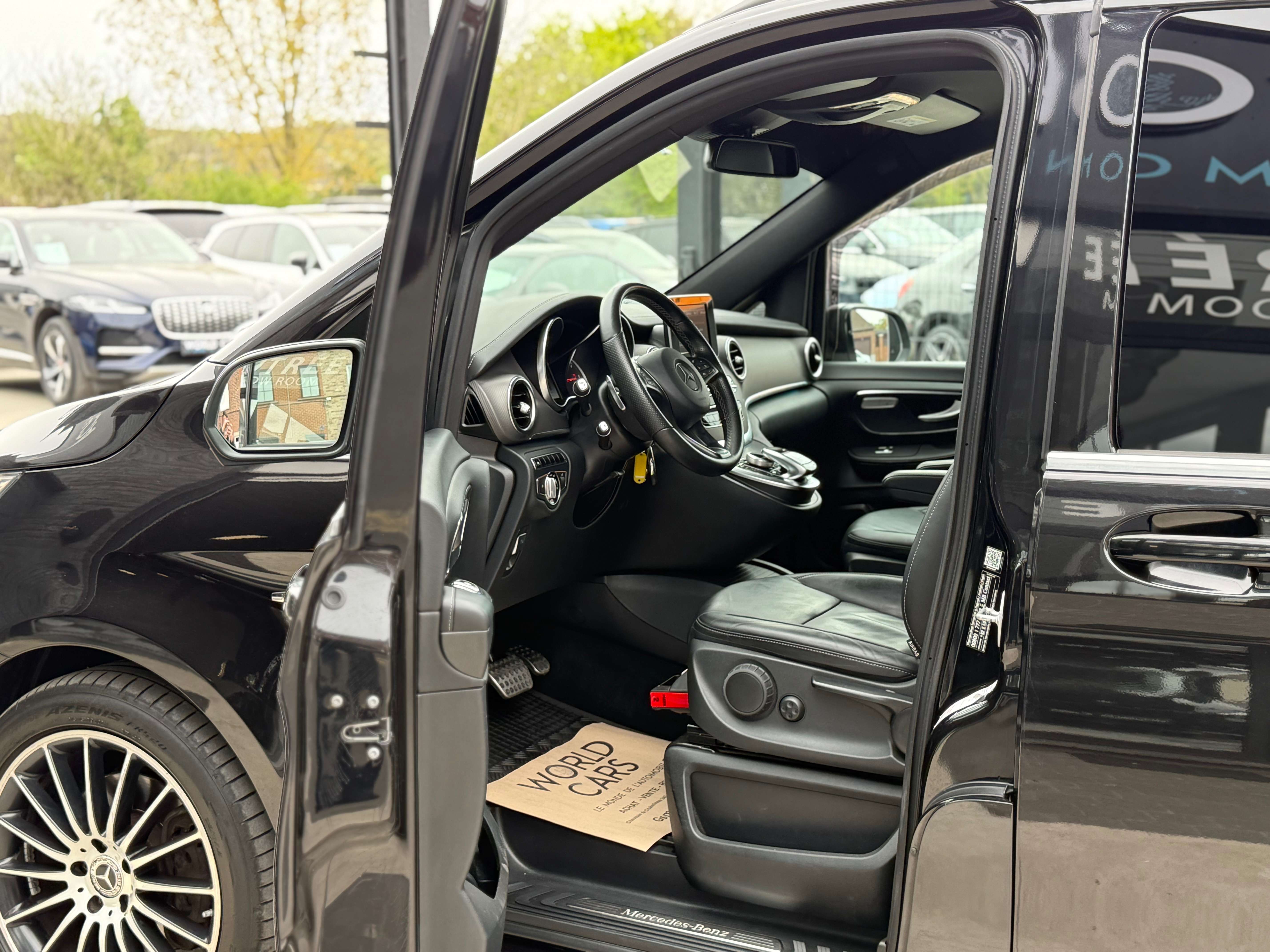 Mercedes-Benz V 250 d AVANTGARDE PACK AMG - TVAC*BTWIN - NAVIGATION - CAMERA - LINE ASS. - XENON - DRIVE SELECT - SIDE ASSIST. - FULL OPTION