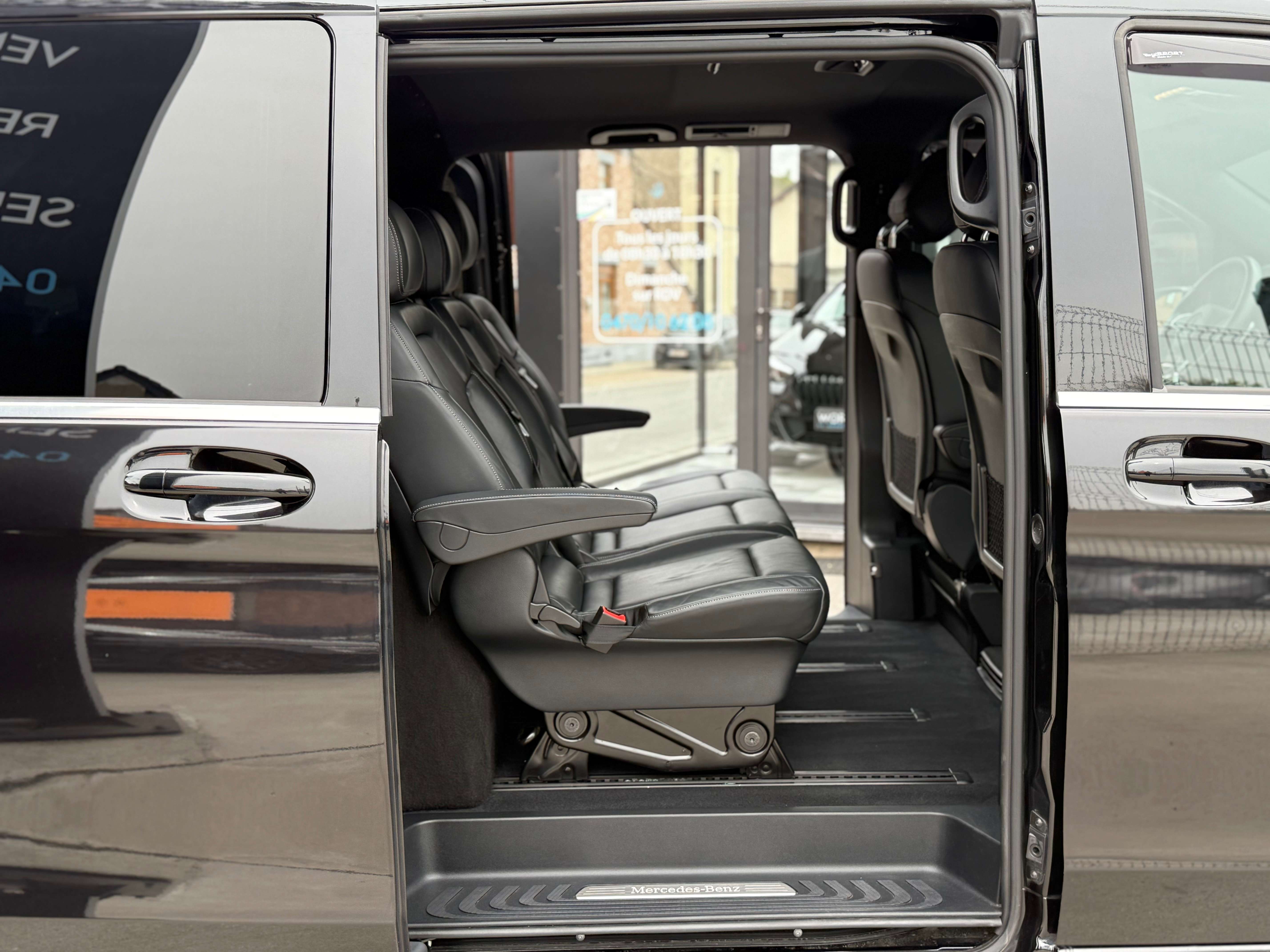 Mercedes-Benz V 250 d AVANTGARDE PACK AMG - TVAC*BTWIN - NAVIGATION - CAMERA - LINE ASS. - XENON - DRIVE SELECT - SIDE ASSIST. - FULL OPTION