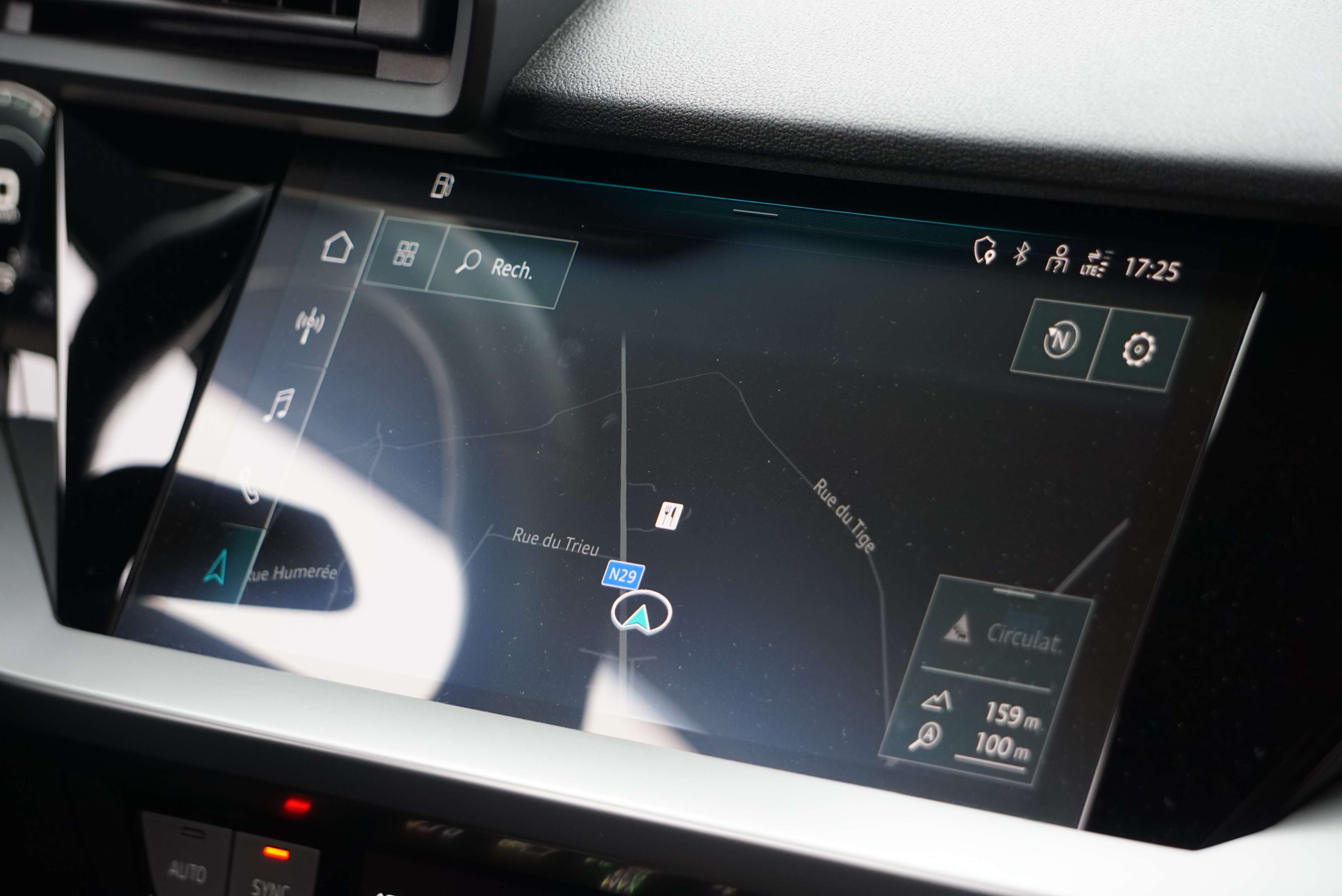 Audi A3 30 TDi 2.0 NAVI PDC CARPLAY CARNET COMPLET EURO 6d