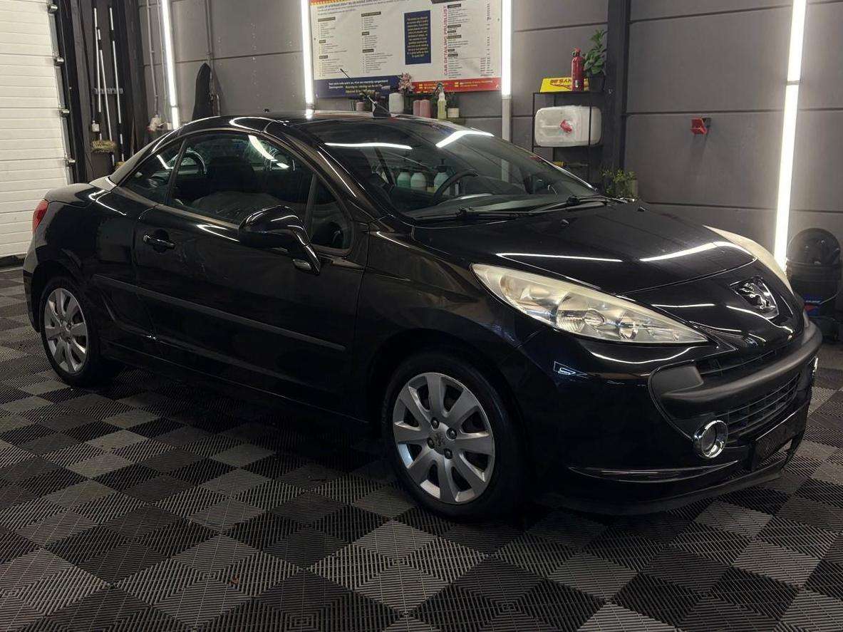 Peugeot 207 CC 1.6i 16v Bj. 2008 155.364Km
