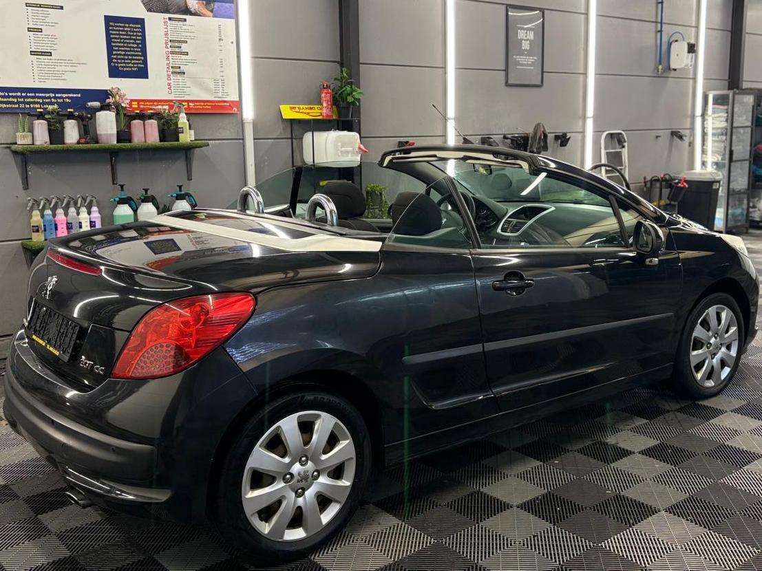Peugeot 207 CC 1.6i 16v Bj. 2008 155.364Km
