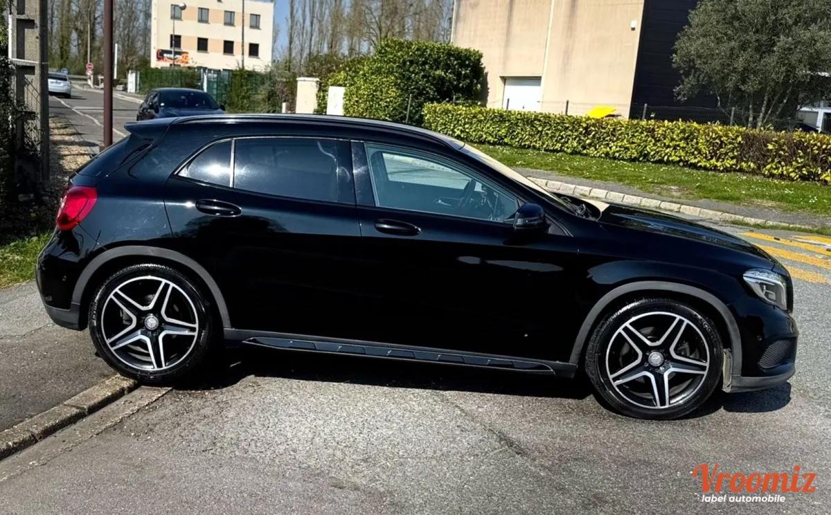 Mercedes-Benz Gla 250 211 CV FASCINATION 4MATIC 7G-DCT BVA AMG