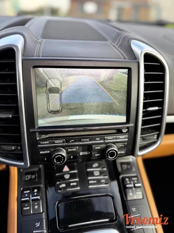 Porsche Cayenne 3.0 TDI 245 PLATINUM EDITION TIPTRONIC-S BVA