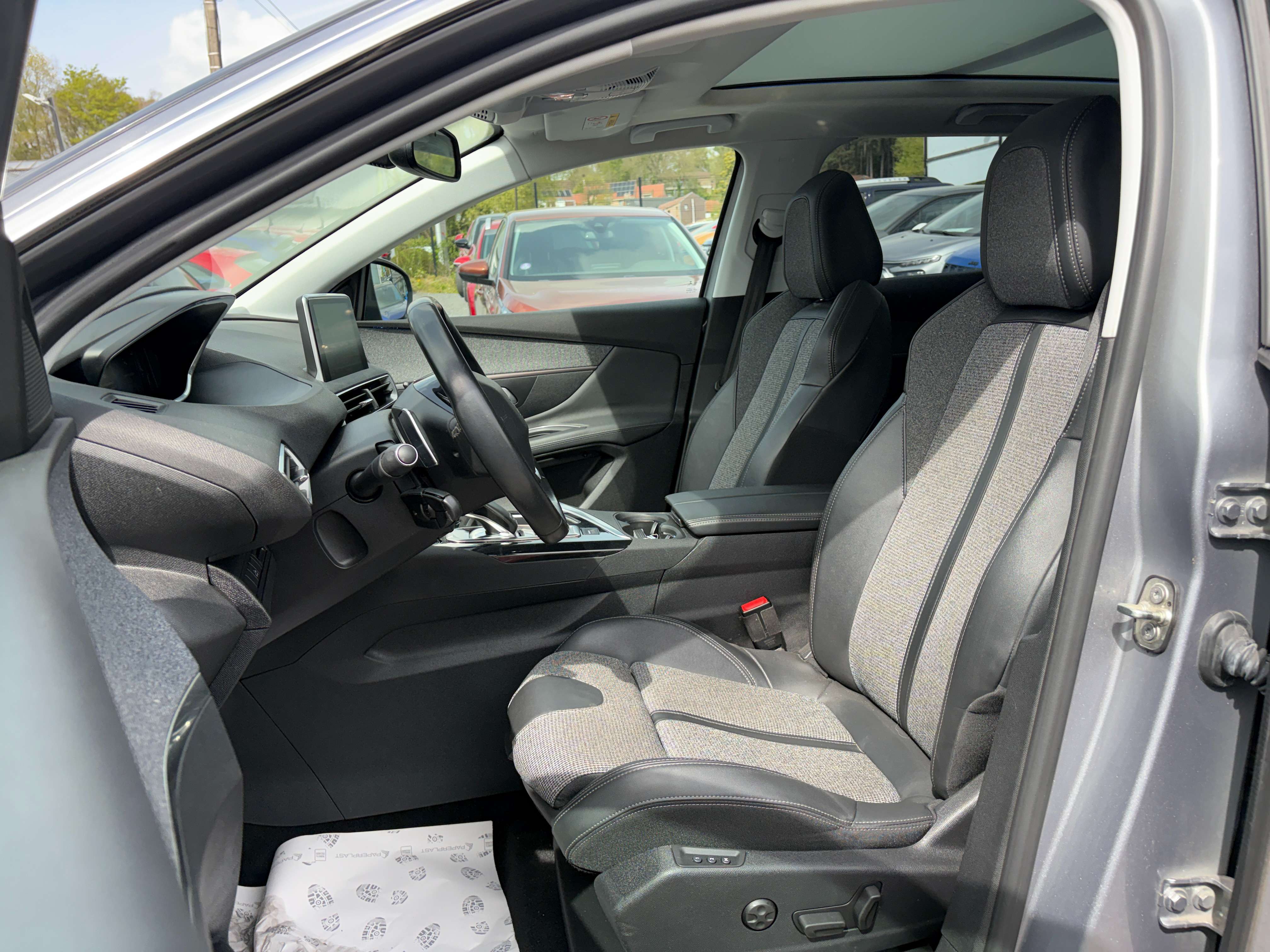 Peugeot 3008 1.2 Turbo Allure - EU6 - GARANTIE 1AN -