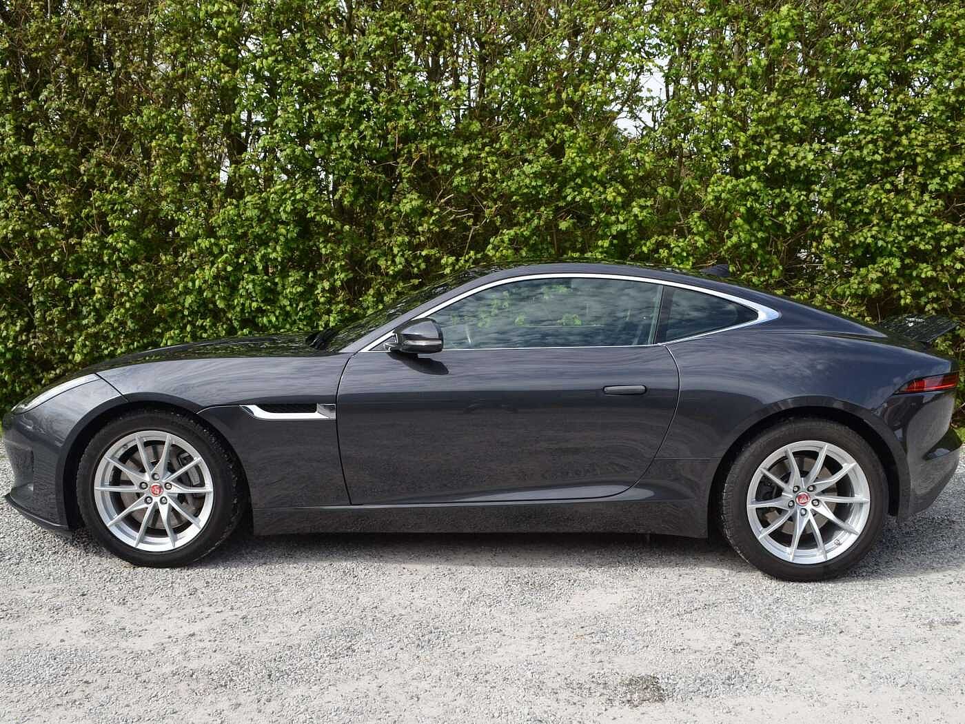 Jaguar F-TYPE F-Type Coupé 2.0i *  1HAND * BELGIAN CAR * FULL JAGUAR SERVICE HISTORY !!!