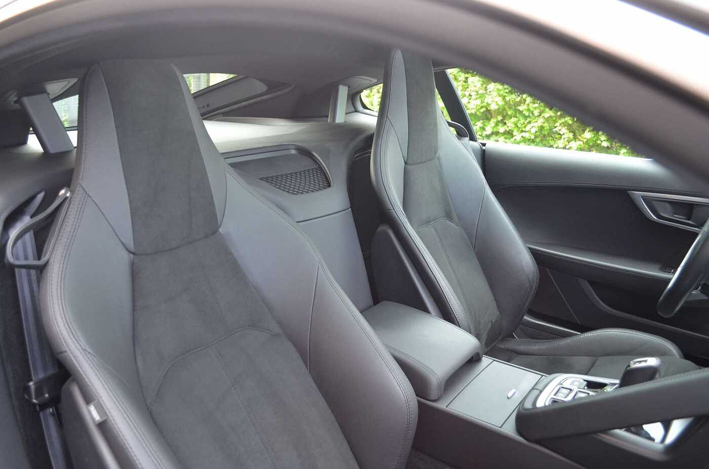 Jaguar F-TYPE F-Type Coupé 2.0i *  1HAND * BELGIAN CAR * FULL JAGUAR SERVICE HISTORY !!!