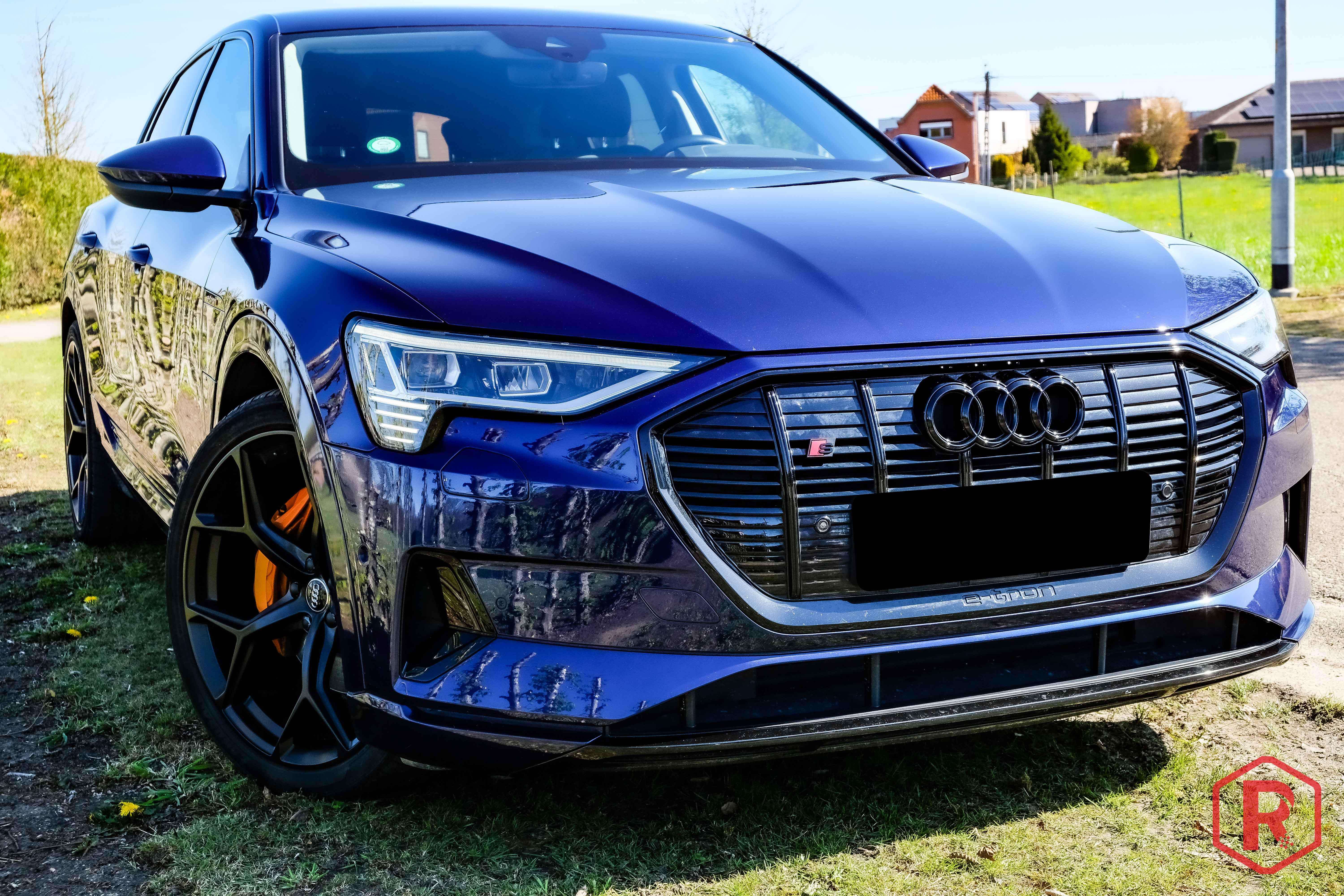 Audi e-tron 50 S line Competition ACC Matrix