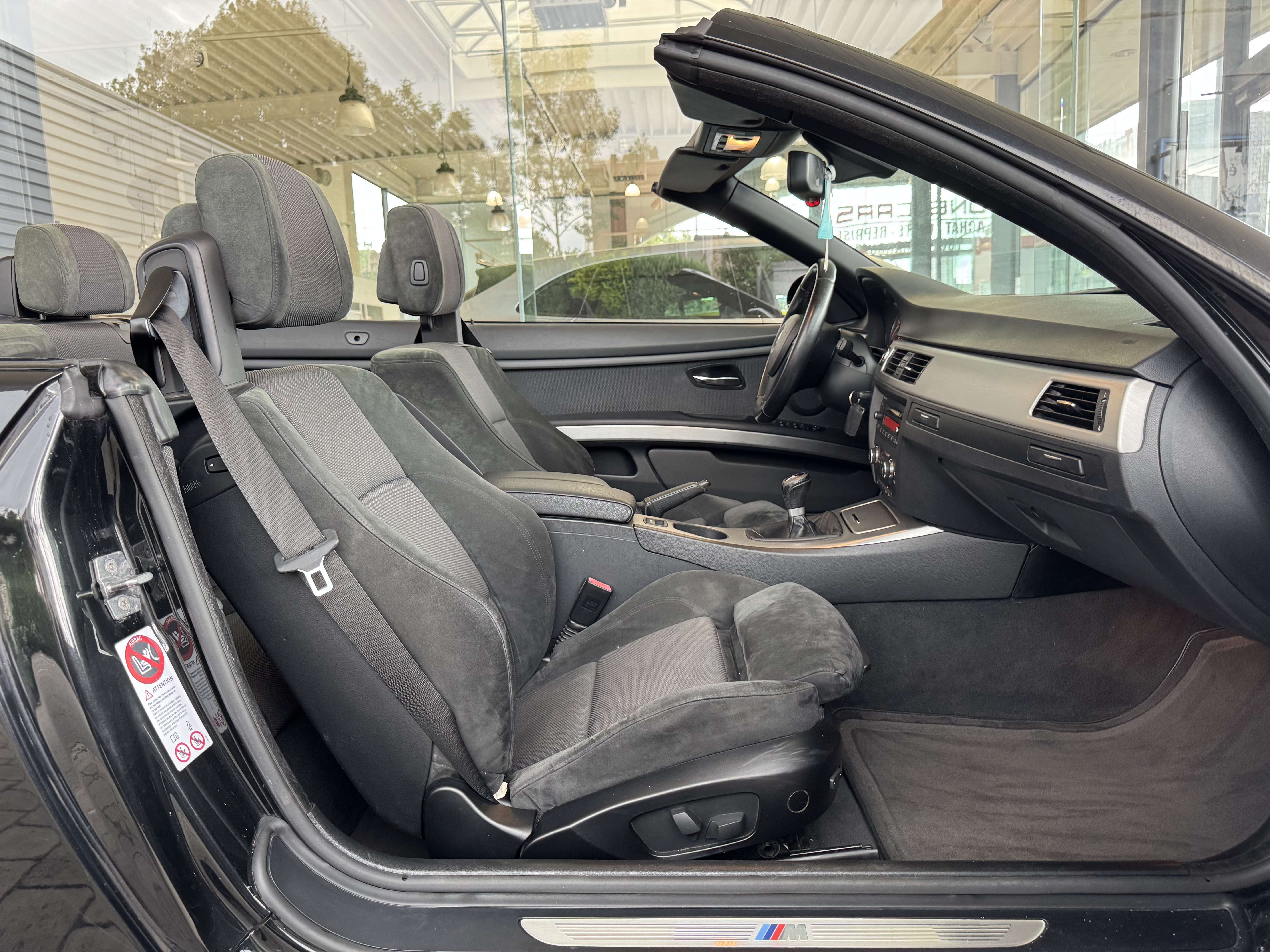 BMW 320 d CABRIO "PACK M" BIXENON-ALCANTARA-CLIM-PDC-JA18P-GAR 1AN