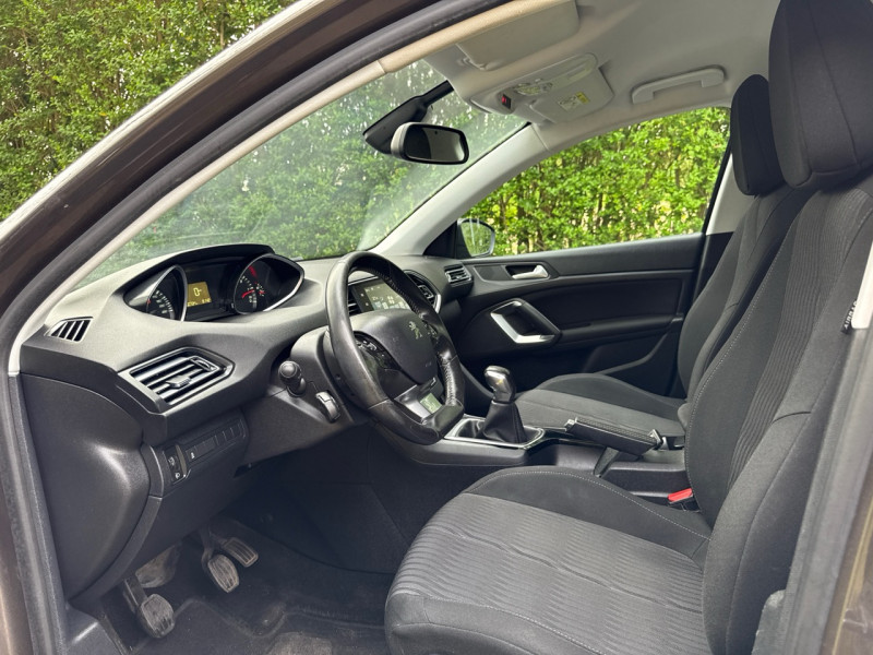 Peugeot 308 SW 1.6 HDI 92CH ACTIVE GPS * 2015 * 1ERE MAIN * GARANTIE