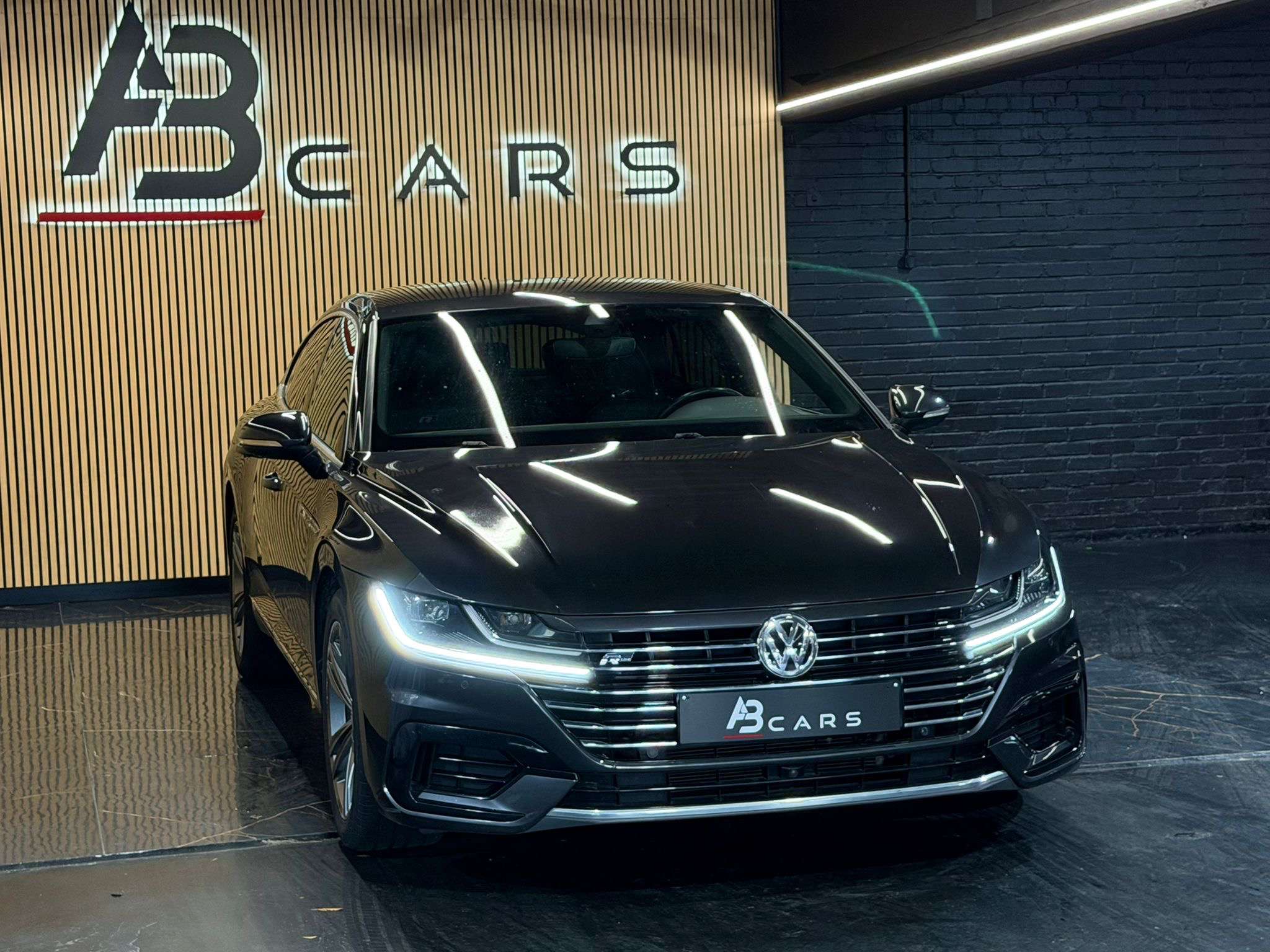 Volkswagen Arteon 1.5 TSI ACT R-Line DSG * GARANTIE 12 MOIS *