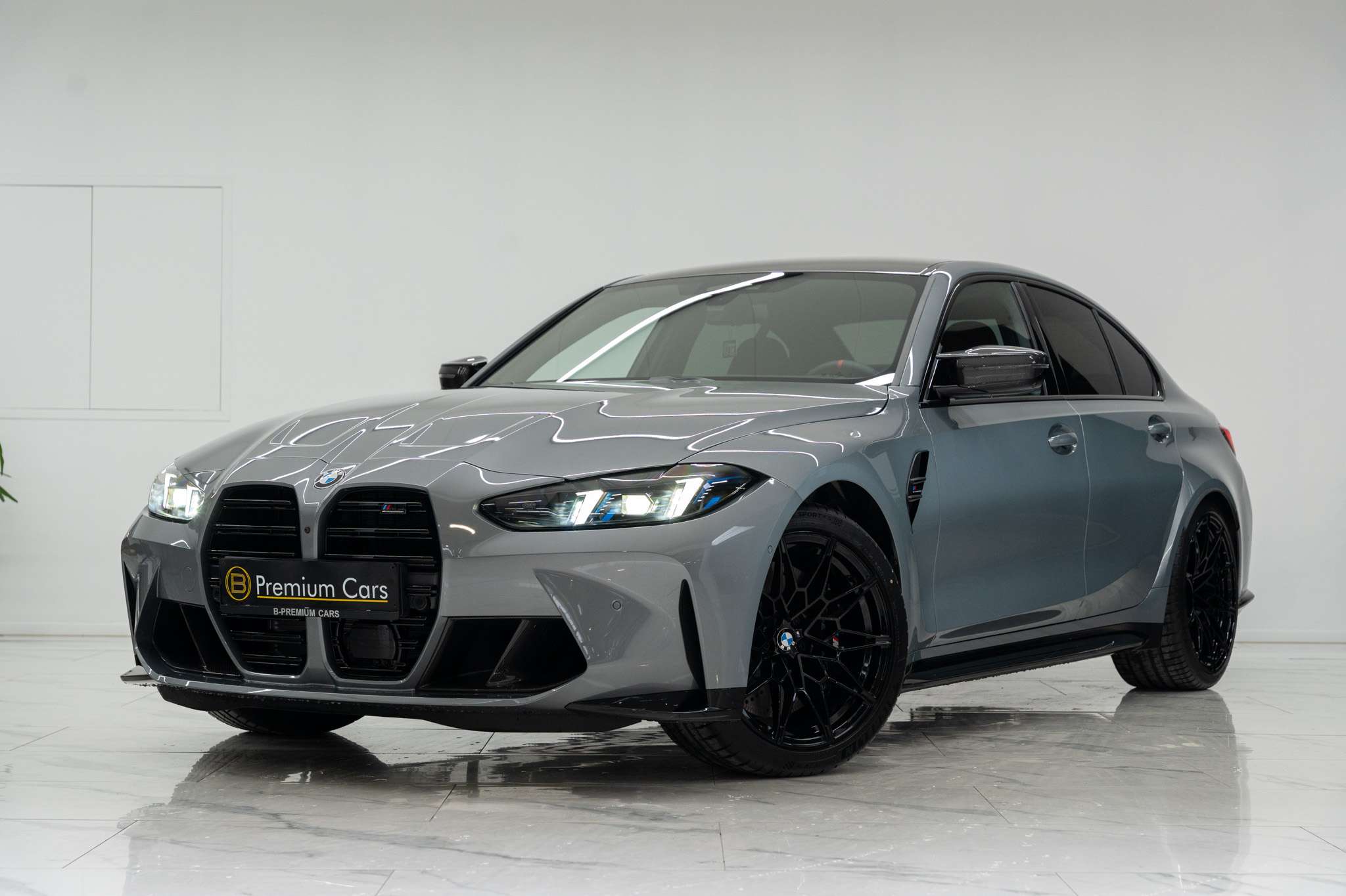 BMW M3 Competition xDrive Carbon pack! Full options! New car!