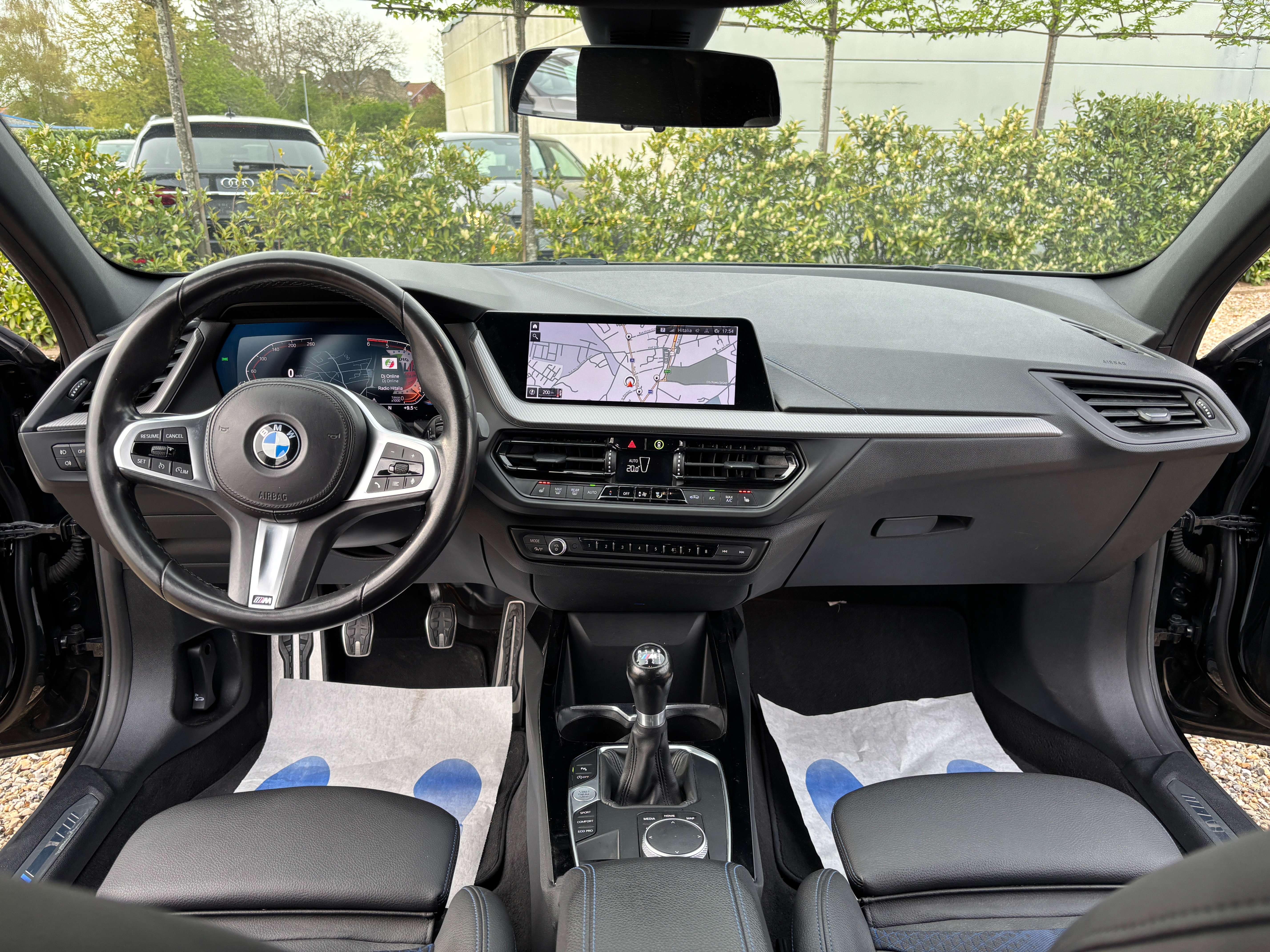 BMW 118 d *PACK M*CARPLAY*CAMERA*LED*1ER PROPRIO*GARANTIE*