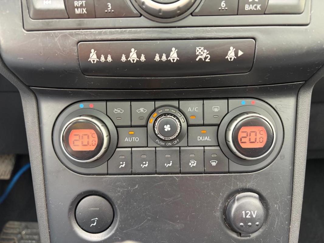 Nissan Qashqai GENERATION-I 1.5 DCI 105 TEKNA 2WD - TOIT PANORAMIQUE CLIM AUTO SIEGES CHAUFFANTS