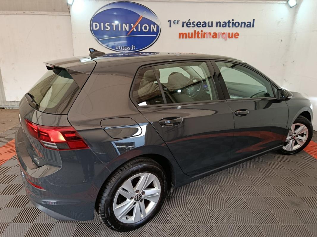 Volkswagen Golf VIII 1.0 ETSI OPF 110 DSG7 LIFE BUSINESS