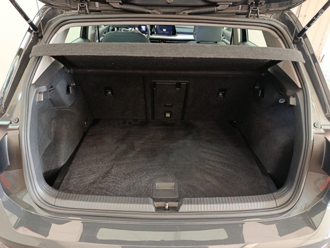 Volkswagen Golf VIII 1.0 ETSI OPF 110 DSG7 LIFE BUSINESS