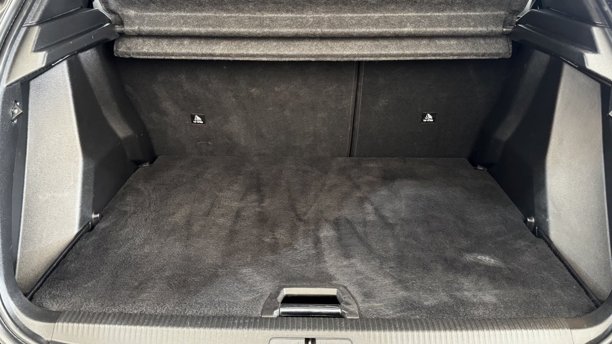 Peugeot 2008 II PureTech 130 S&S EAT8 ALLURE PACK