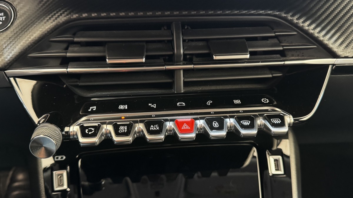 Peugeot 2008 II PureTech 130 S&S EAT8 ALLURE PACK